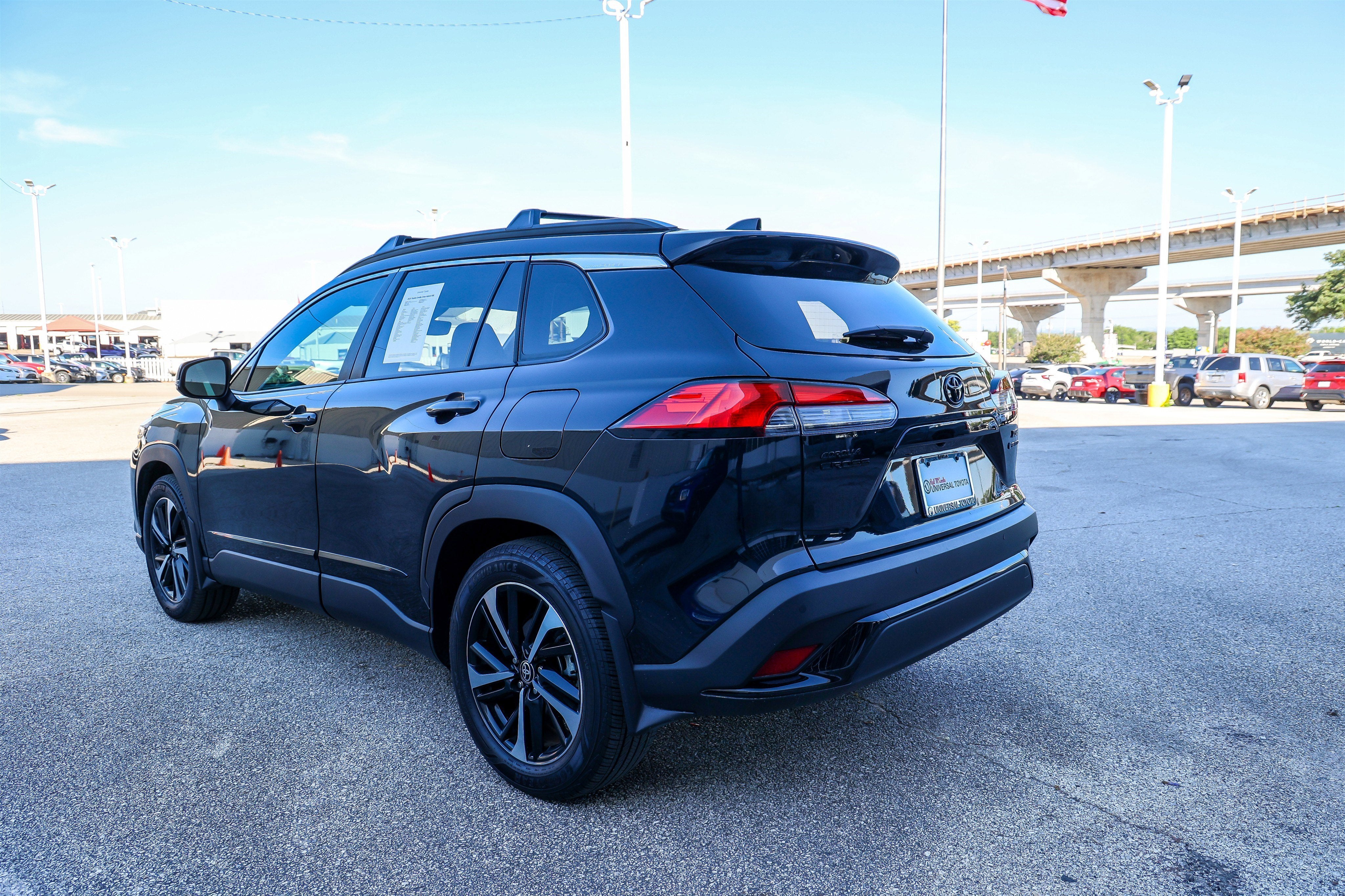2025 Toyota COROLLA CROSS HV Hybrid XSE