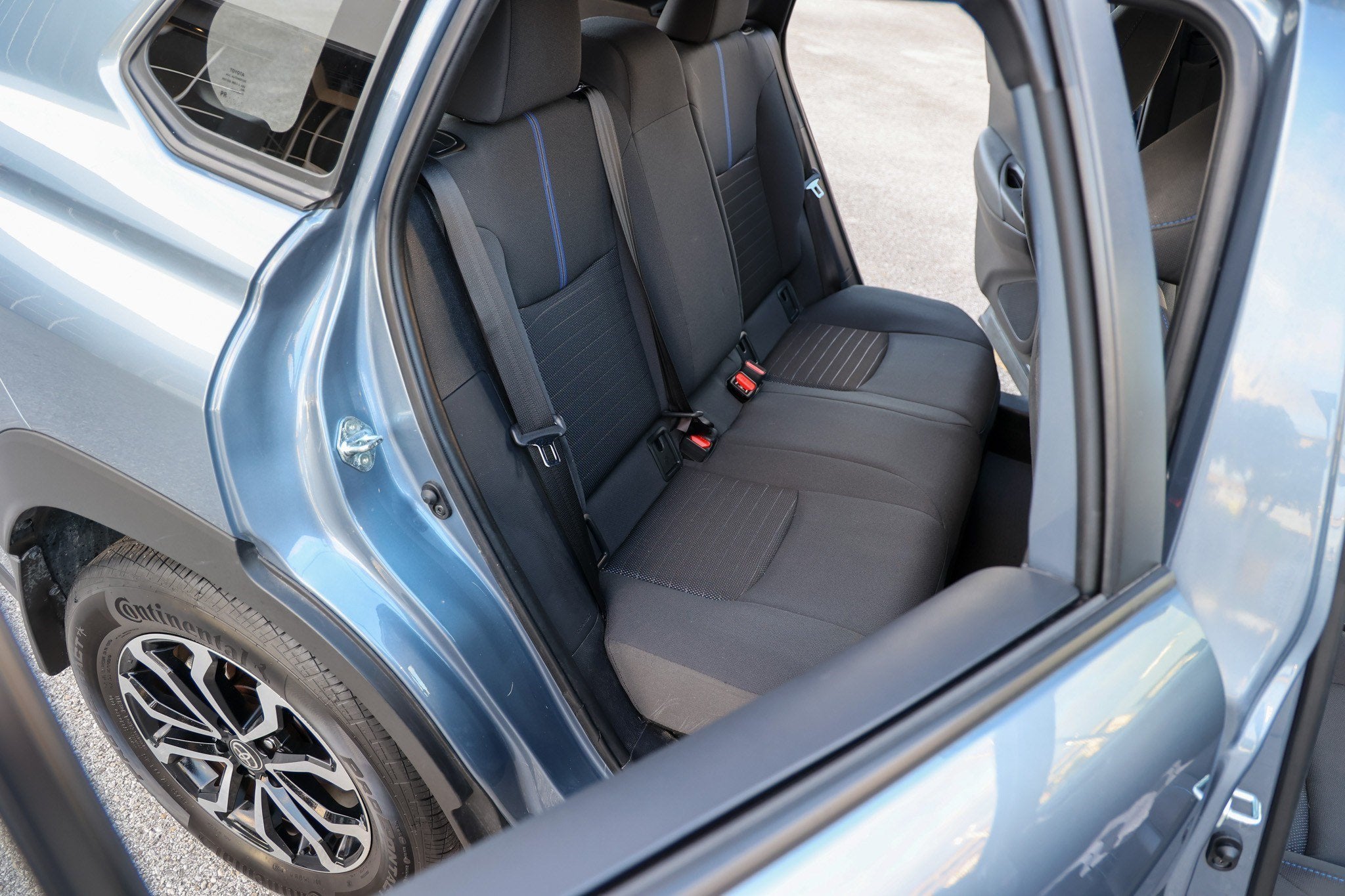 2025 Toyota Corolla Cross Hybrid Hybrid SE