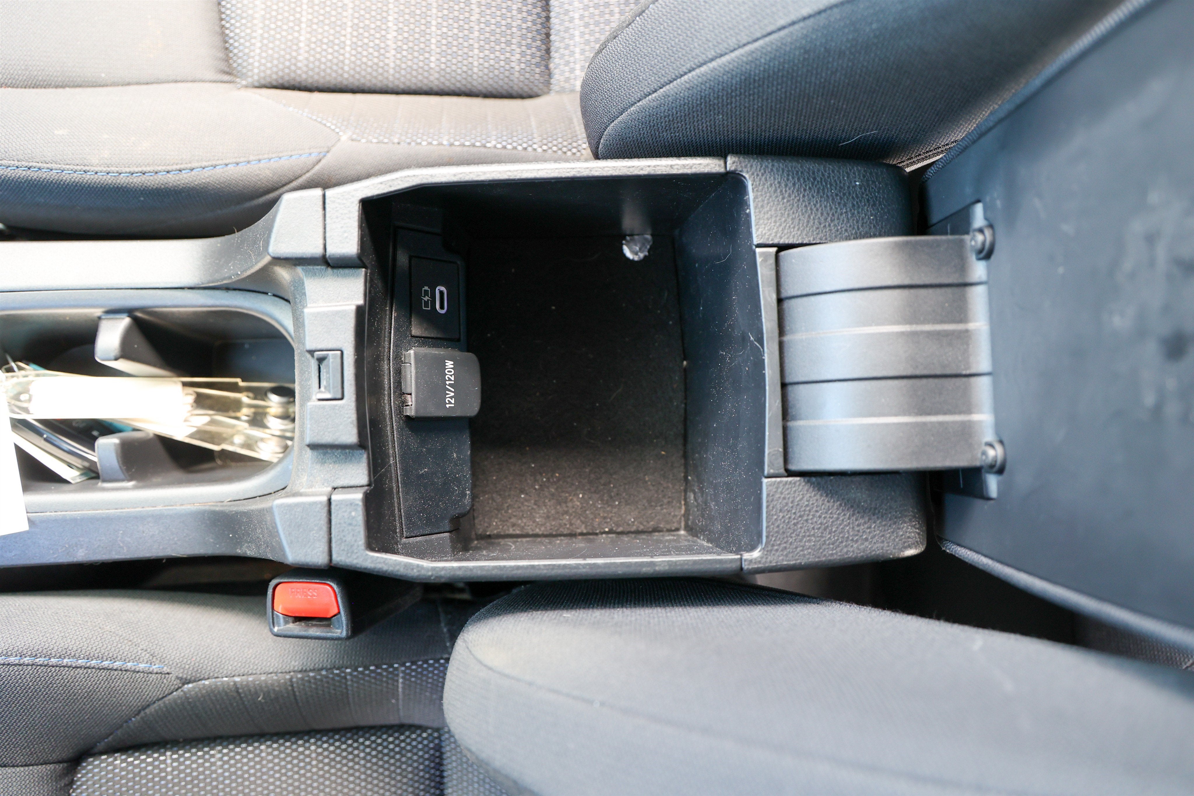 2023 Toyota Corolla Cross Hybrid Hybrid SE