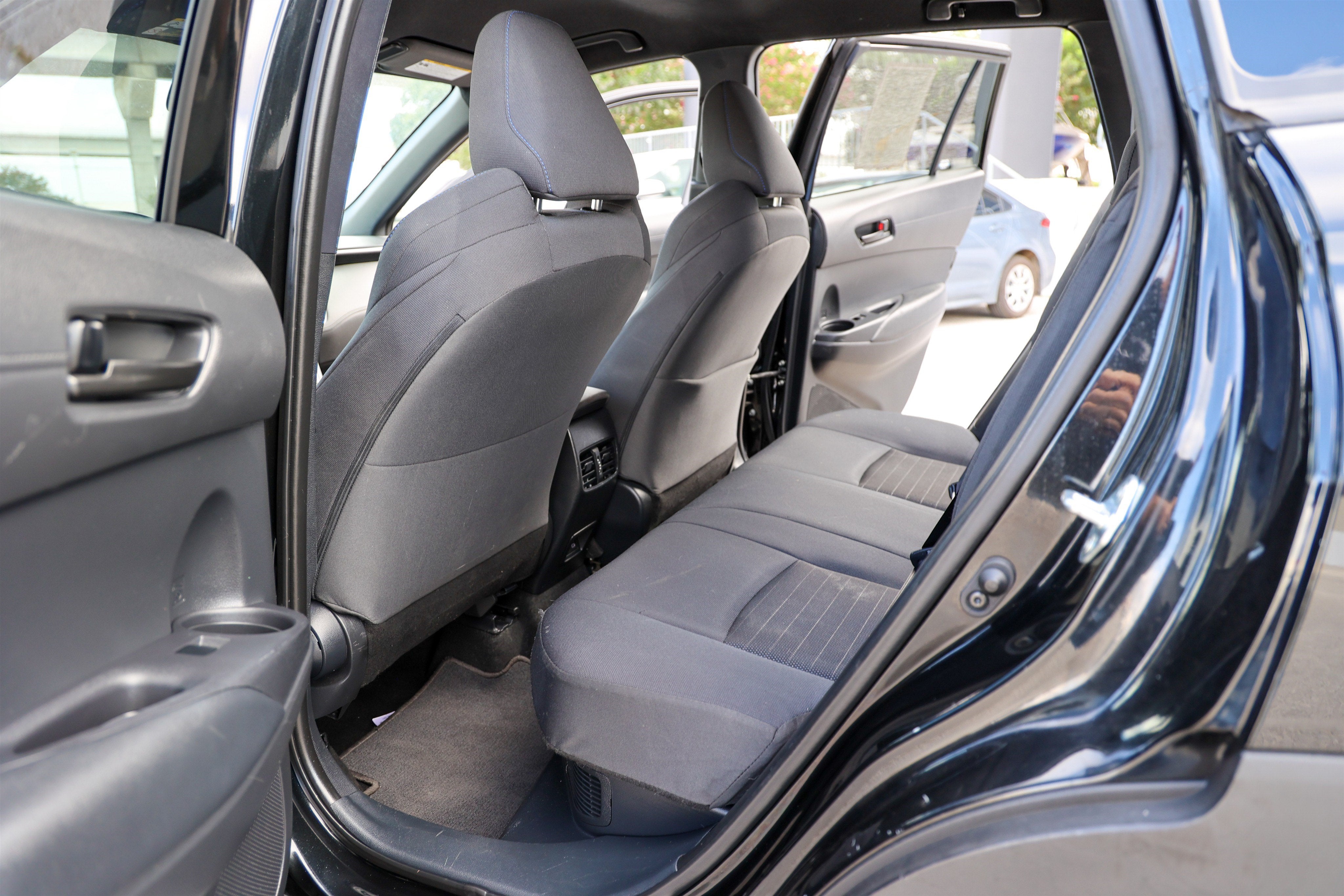 2023 Toyota Corolla Cross Hybrid Hybrid SE