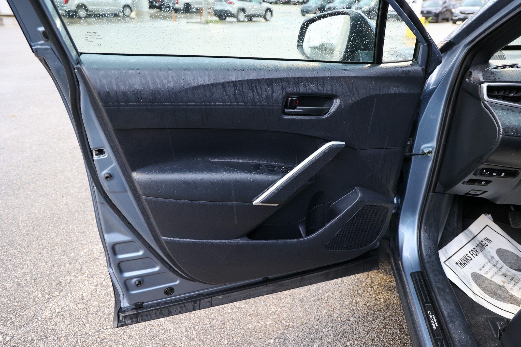 2024 Toyota Corolla Cross Hybrid Hybrid SE