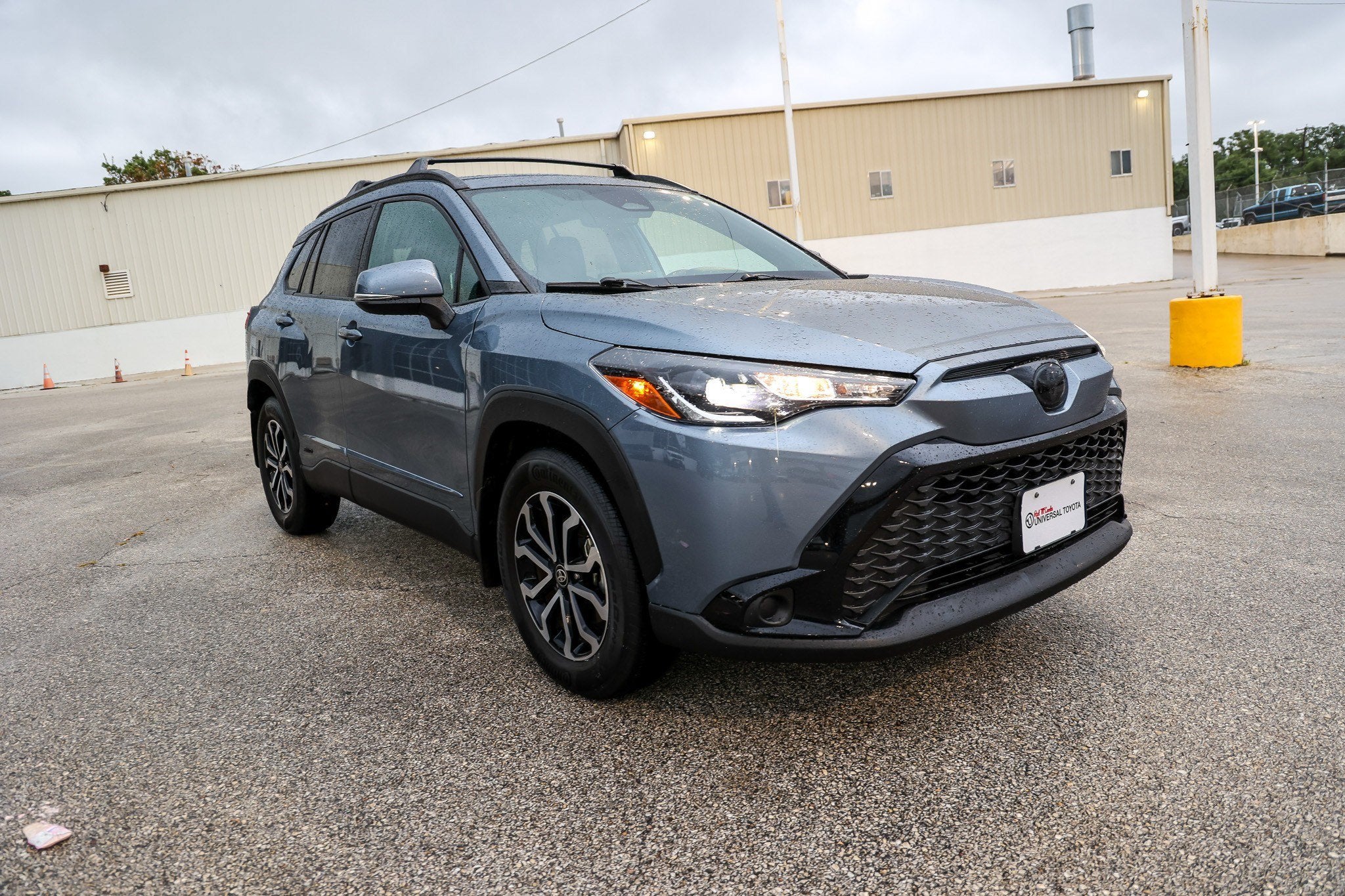 2024 Toyota Corolla Cross Hybrid Hybrid SE
