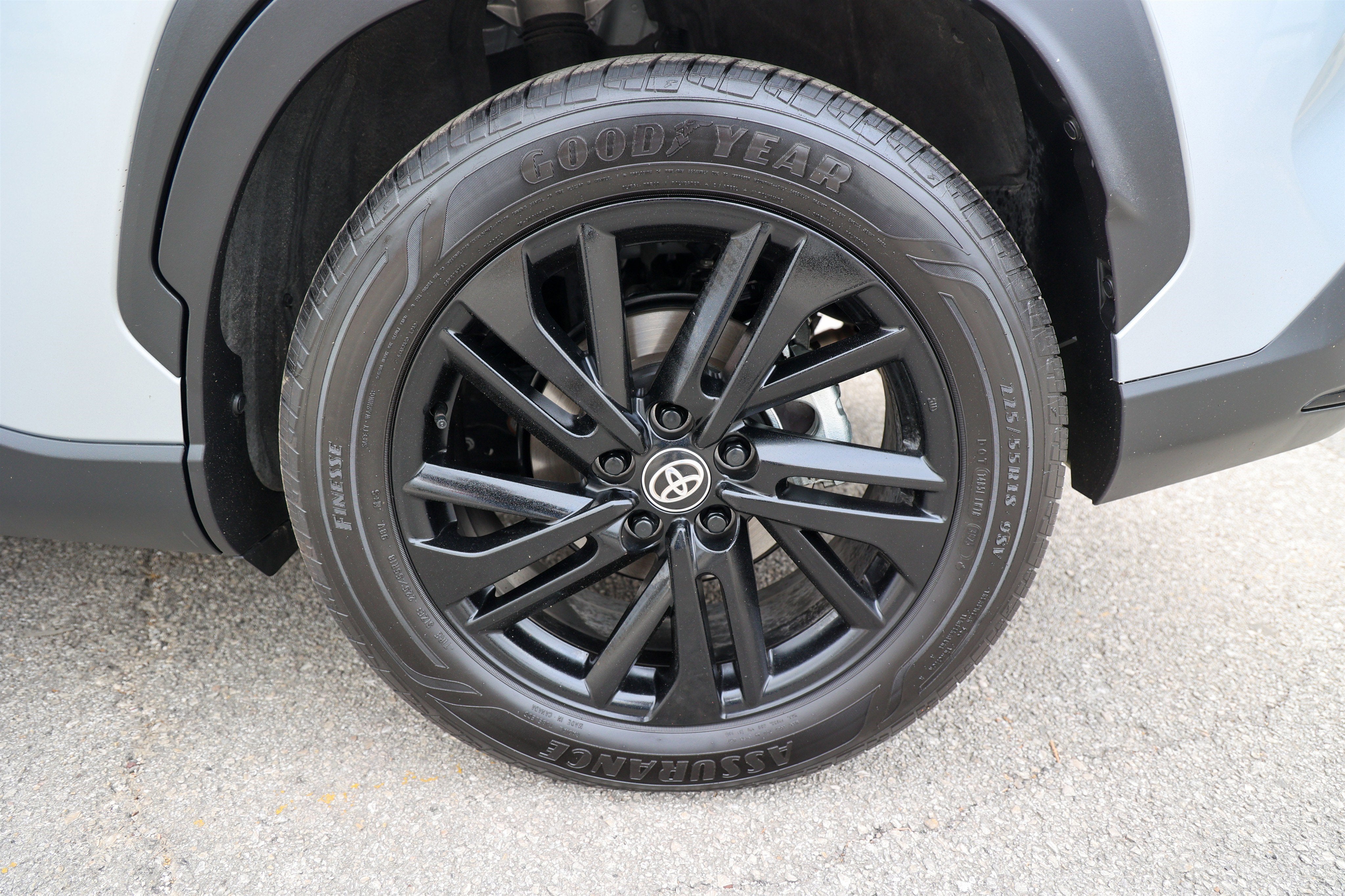 2026 Toyota COROLLA CROSS HV Hybrid XSE