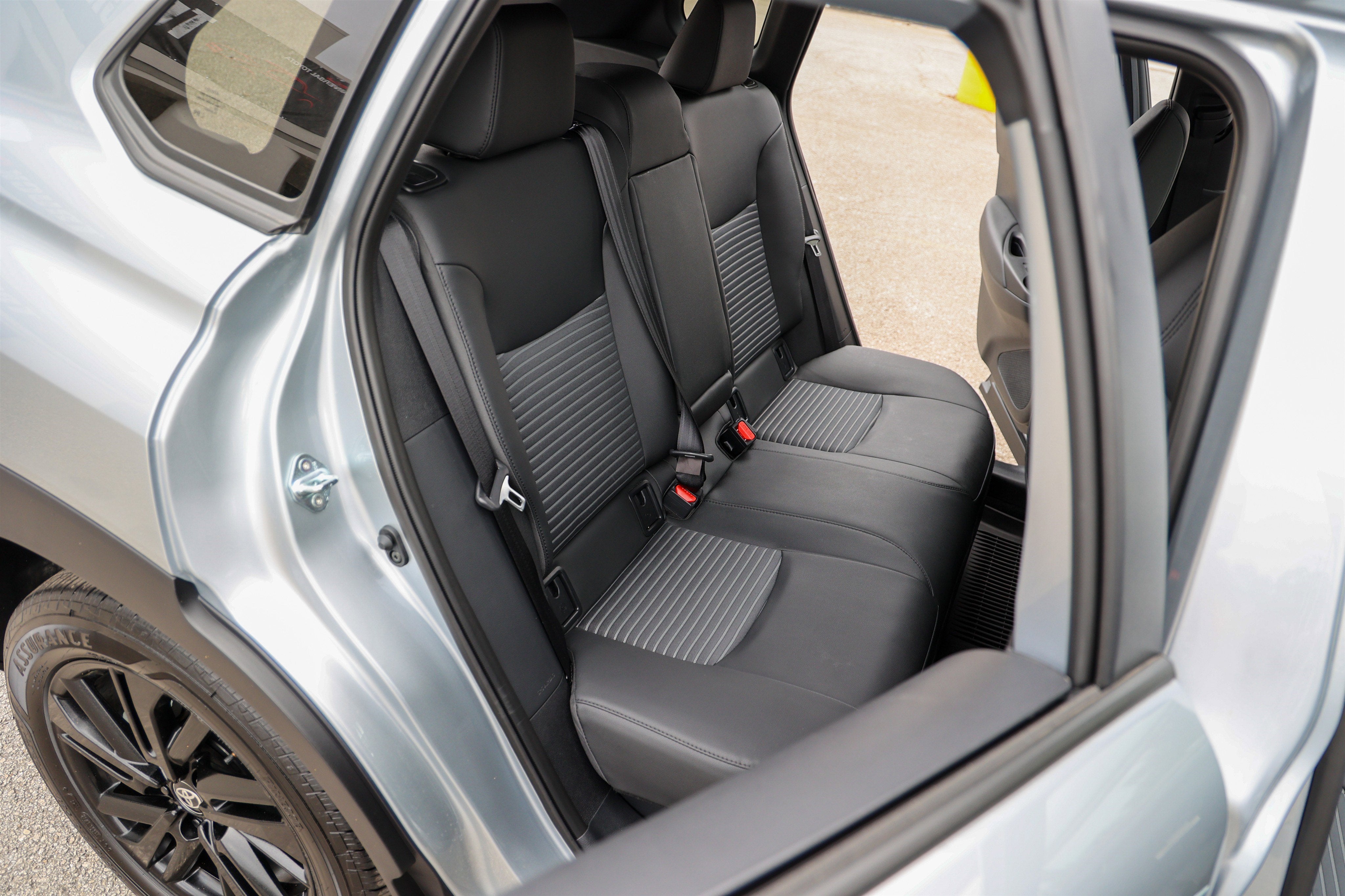 2026 Toyota COROLLA CROSS HV Hybrid XSE