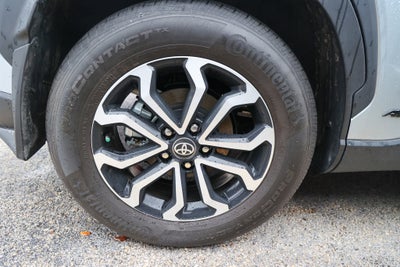 2024 Toyota COROLLA CROSS HV Hybrid SE