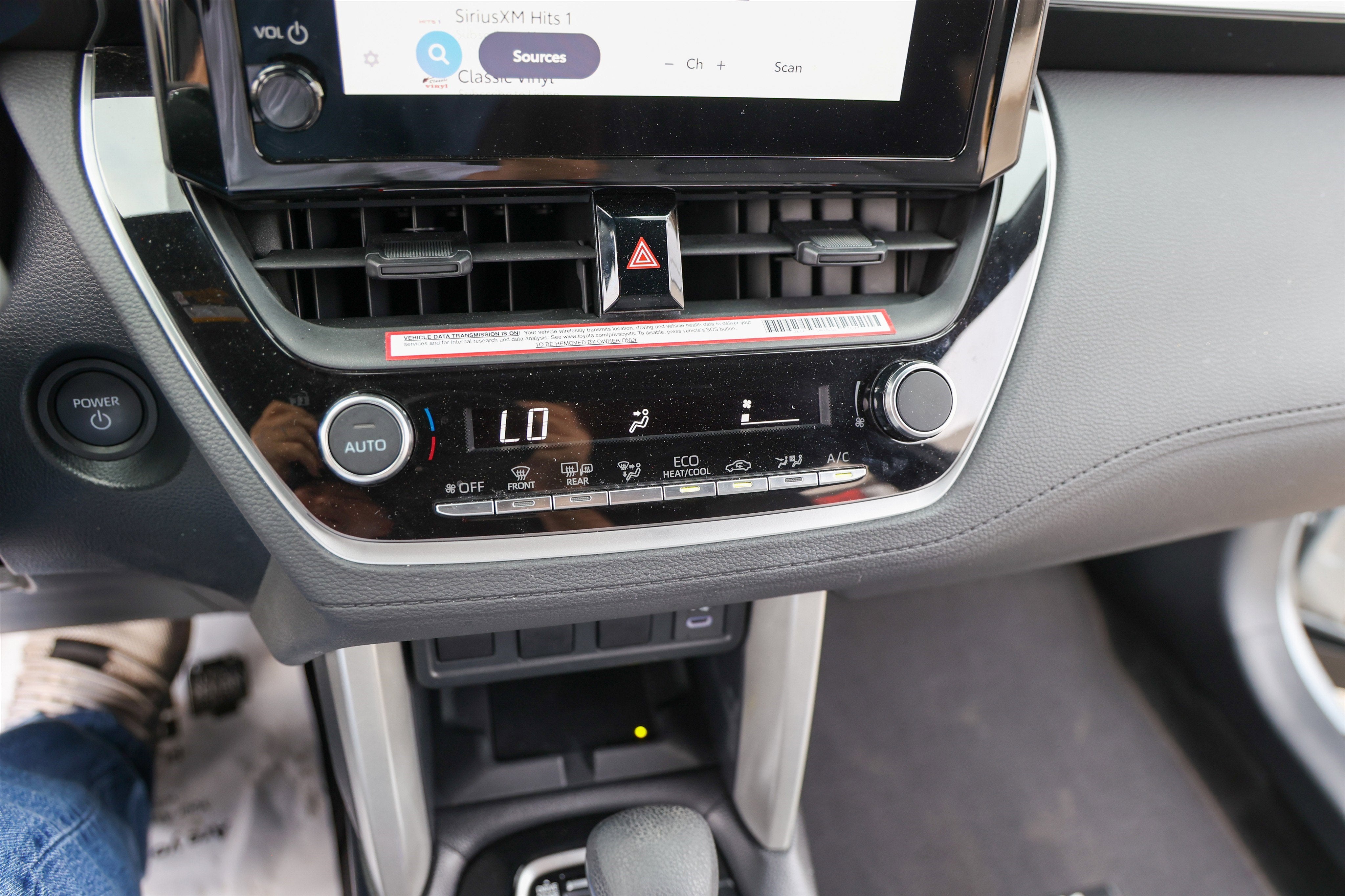 2024 Toyota COROLLA CROSS HV Hybrid SE