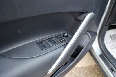 2024 Toyota COROLLA CROSS HV Hybrid SE