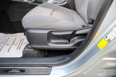 2024 Toyota COROLLA CROSS HV Hybrid SE