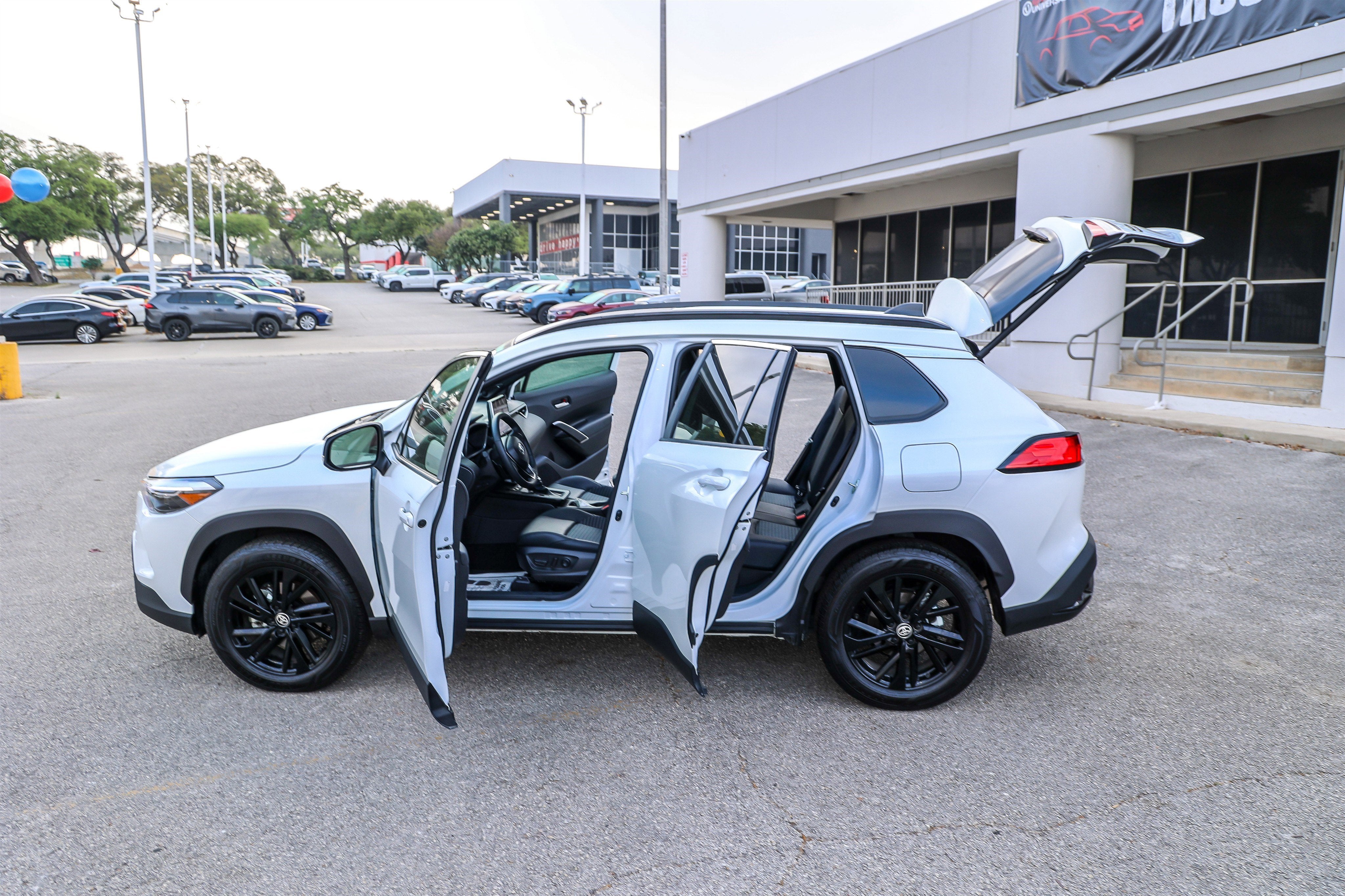 2026 Toyota COROLLA CROSS HV Hybrid XSE