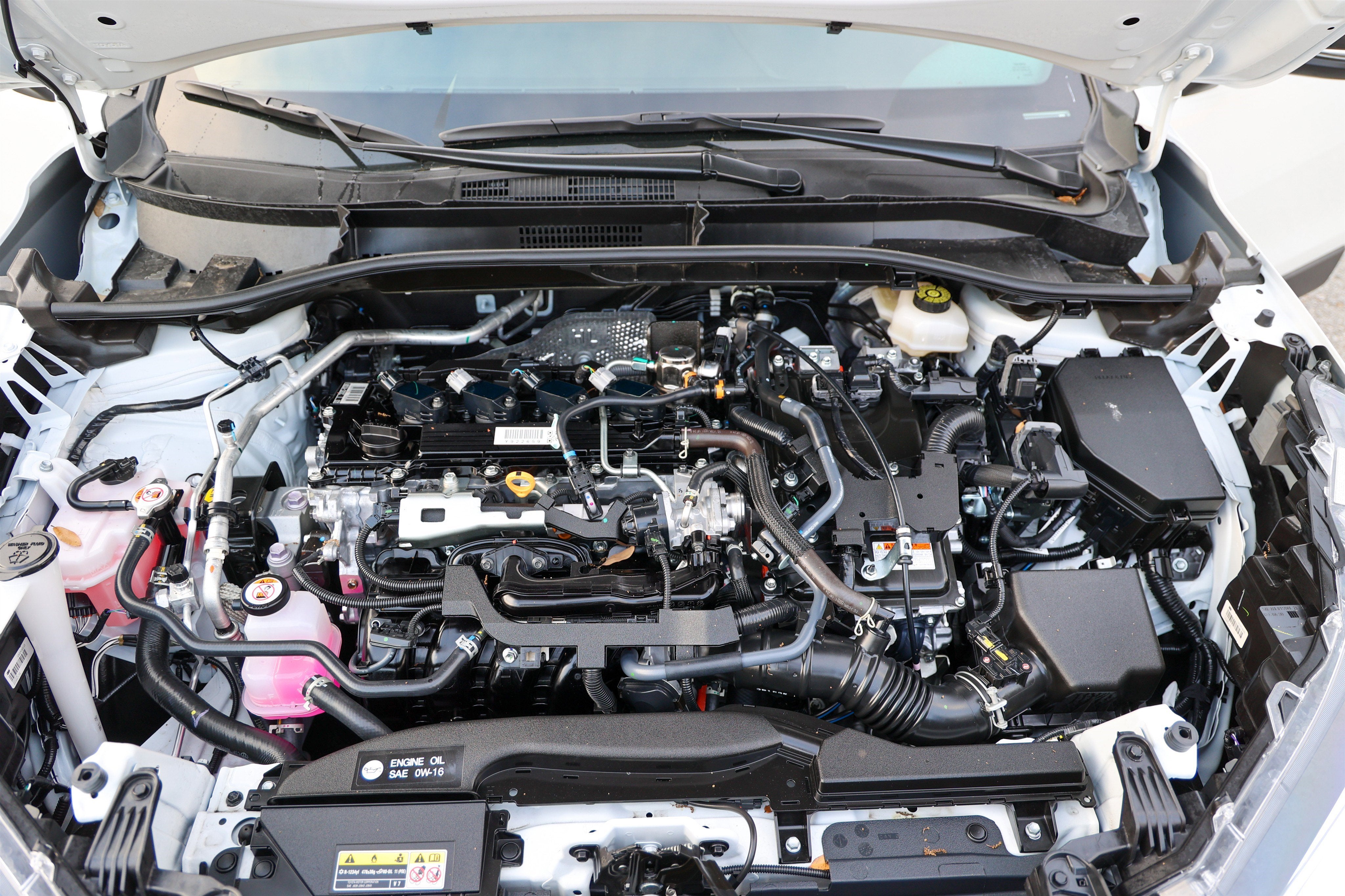 2026 Toyota COROLLA CROSS HV Hybrid XSE