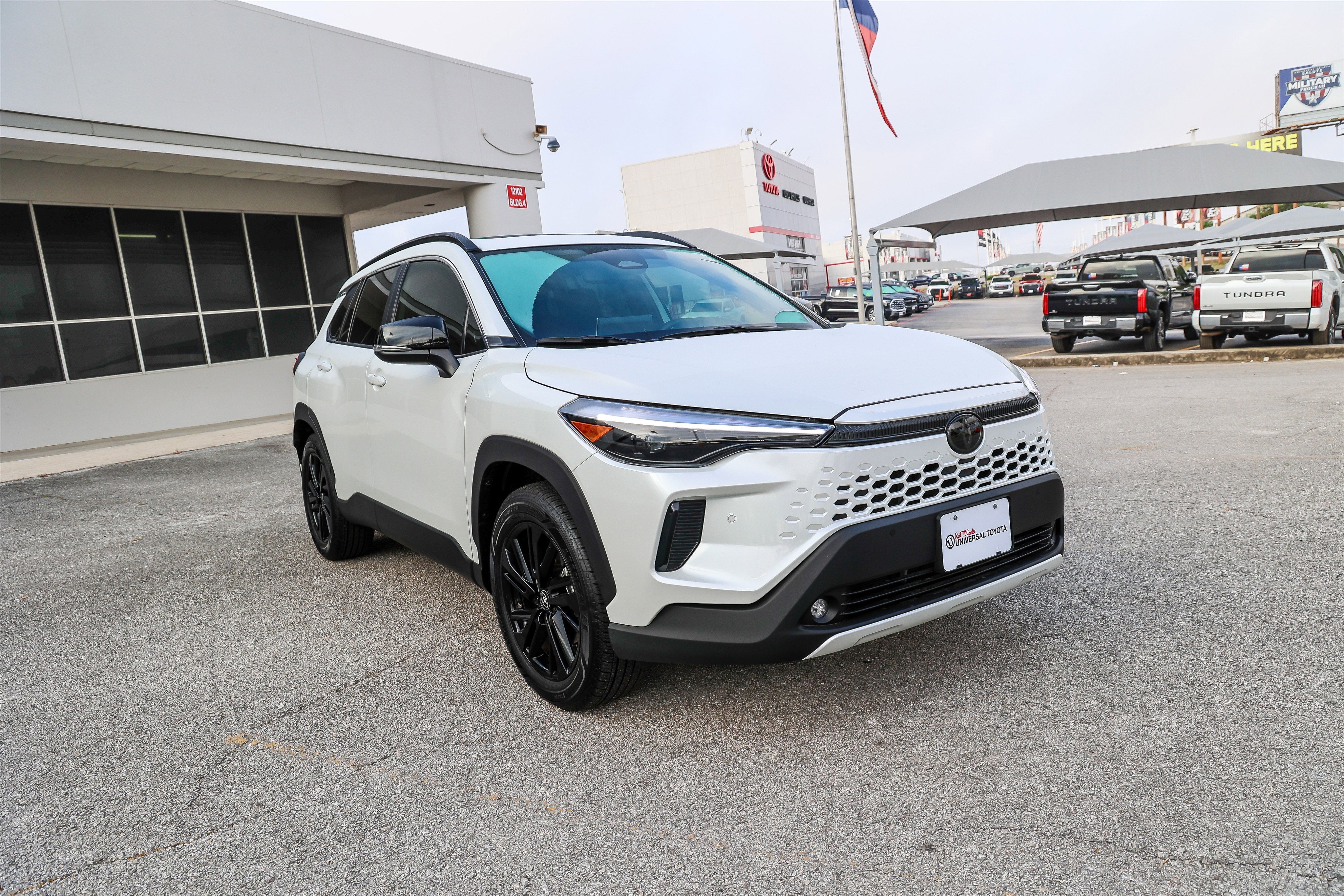 2026 Toyota COROLLA CROSS HV Hybrid XSE