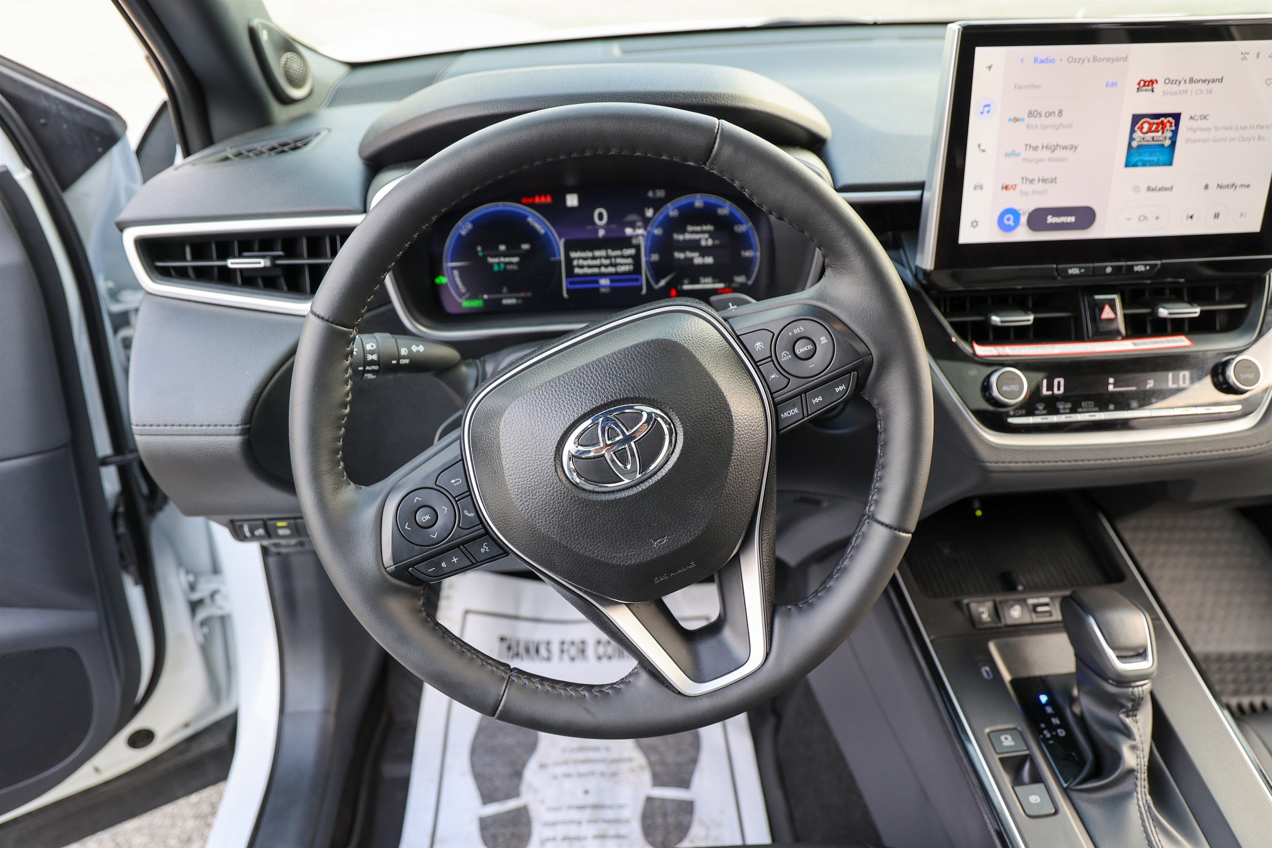 2026 Toyota COROLLA CROSS HV Hybrid XSE