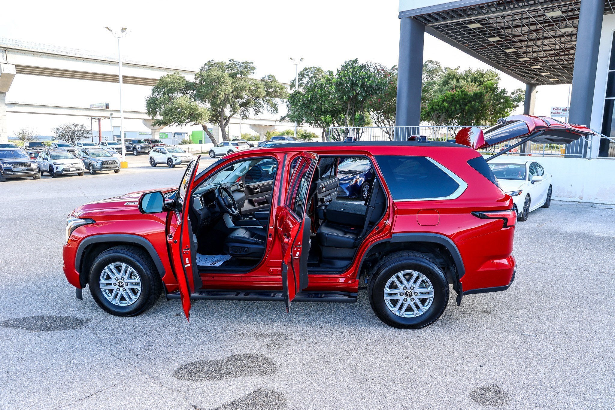 2023 Toyota Sequoia SR5