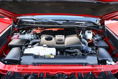 2023 Toyota Sequoia SR5