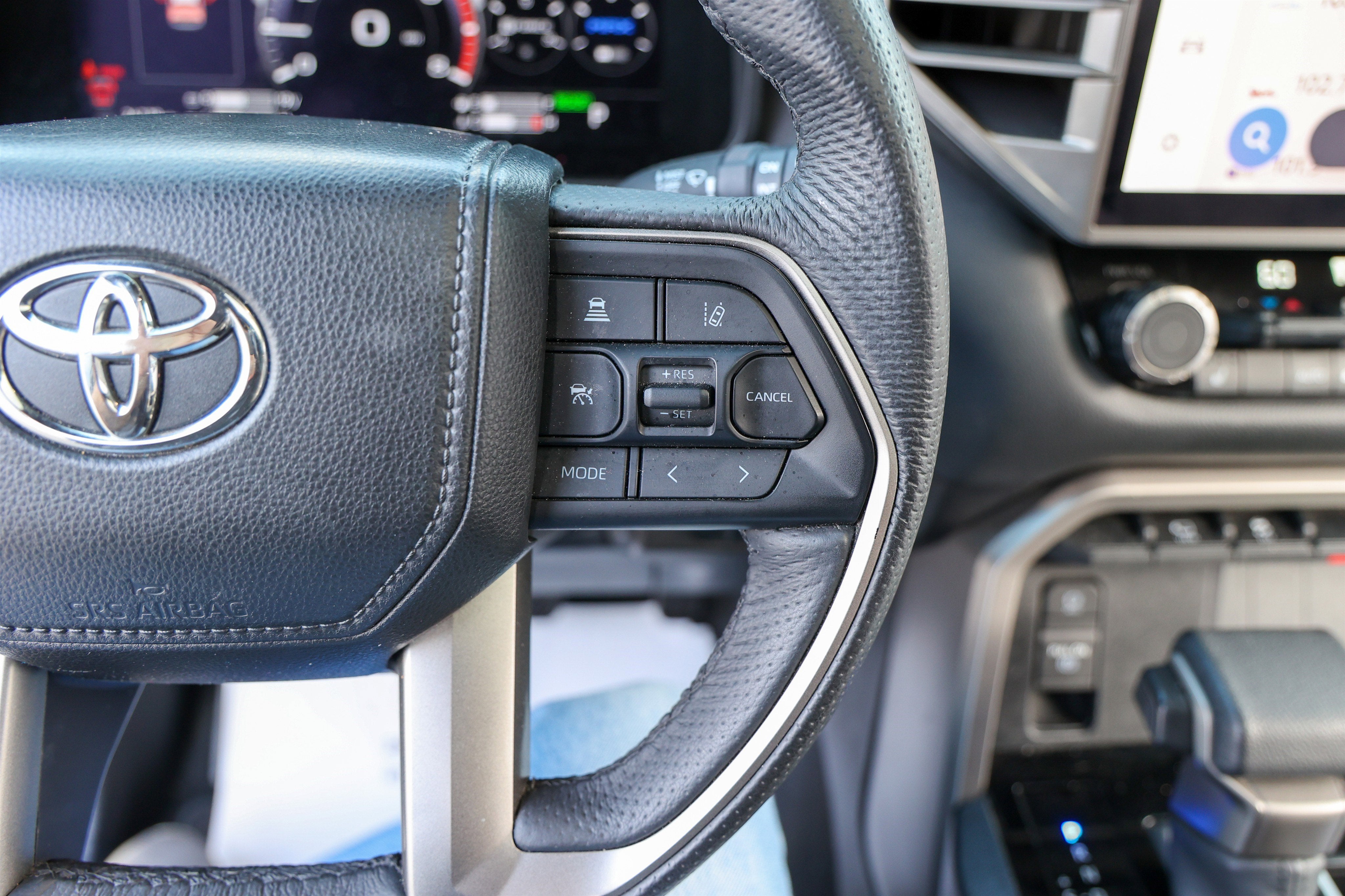 2025 Toyota Sequoia SR5