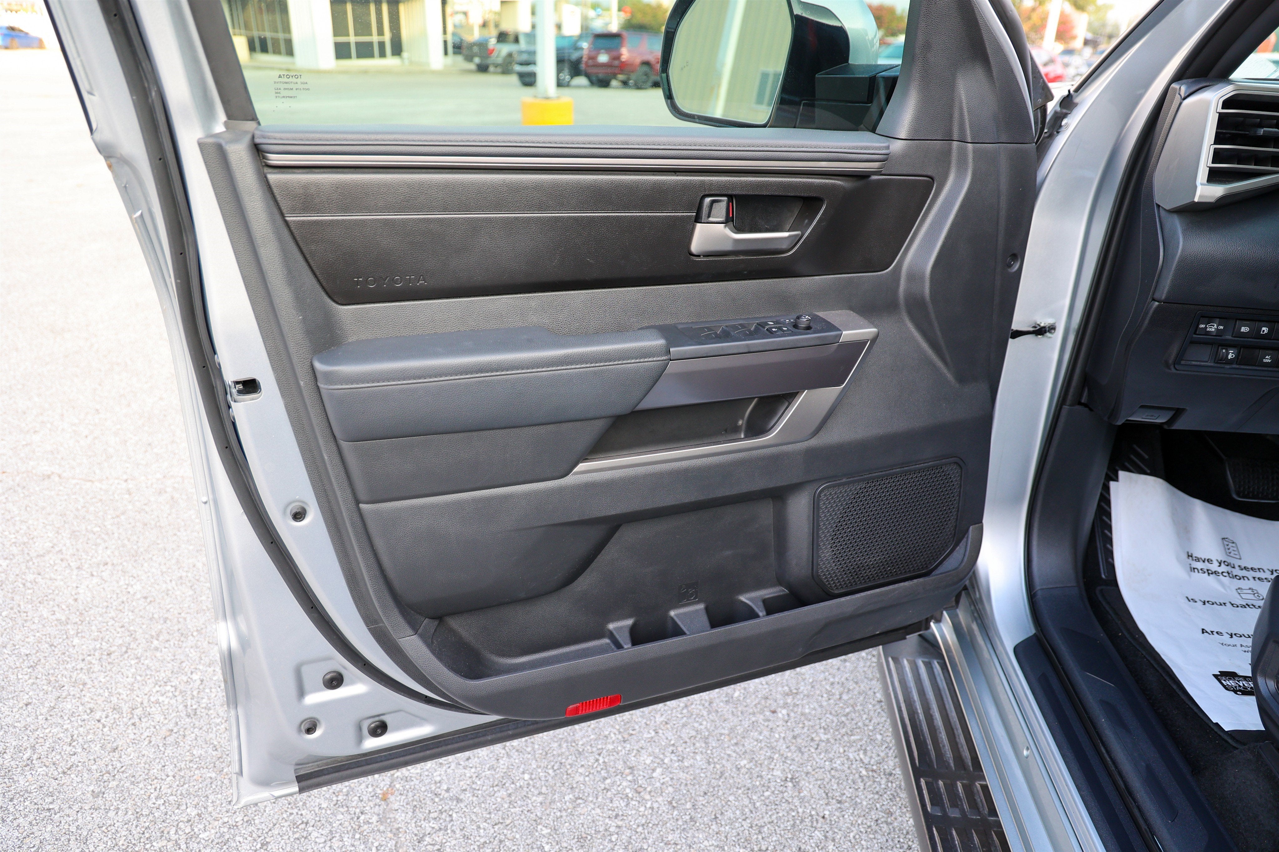 2025 Toyota Sequoia SR5