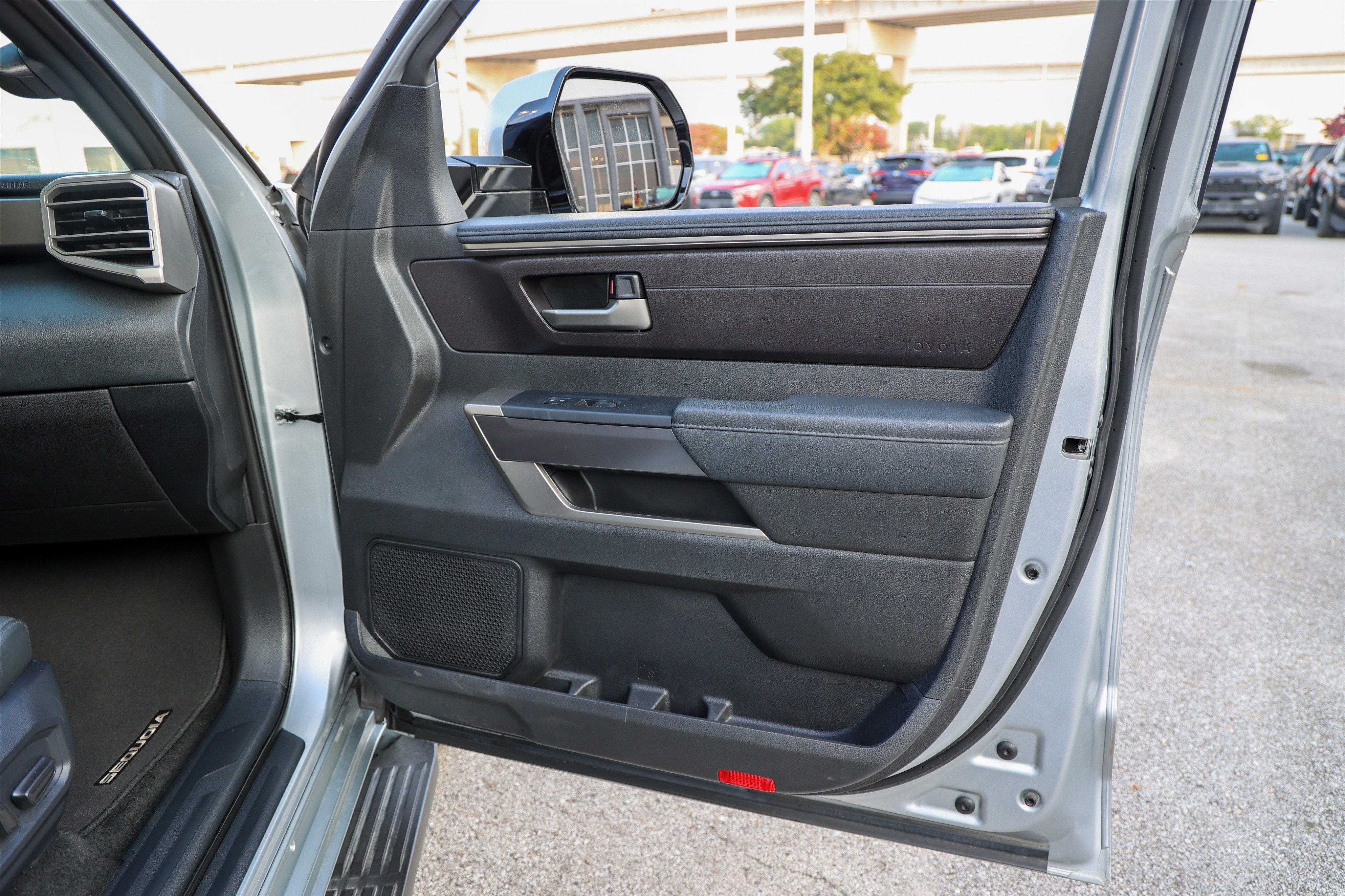 2025 Toyota Sequoia SR5