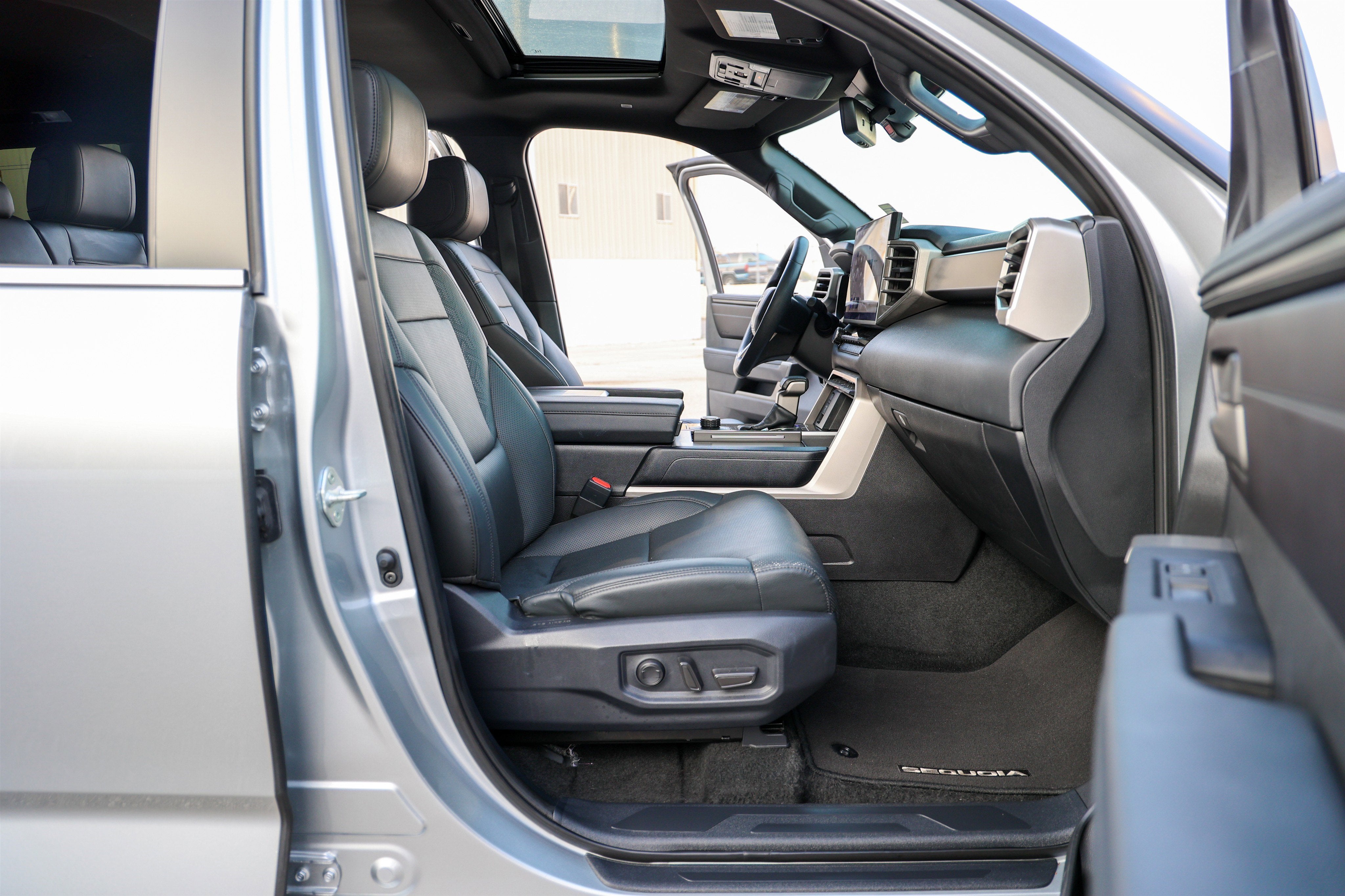 2025 Toyota Sequoia SR5