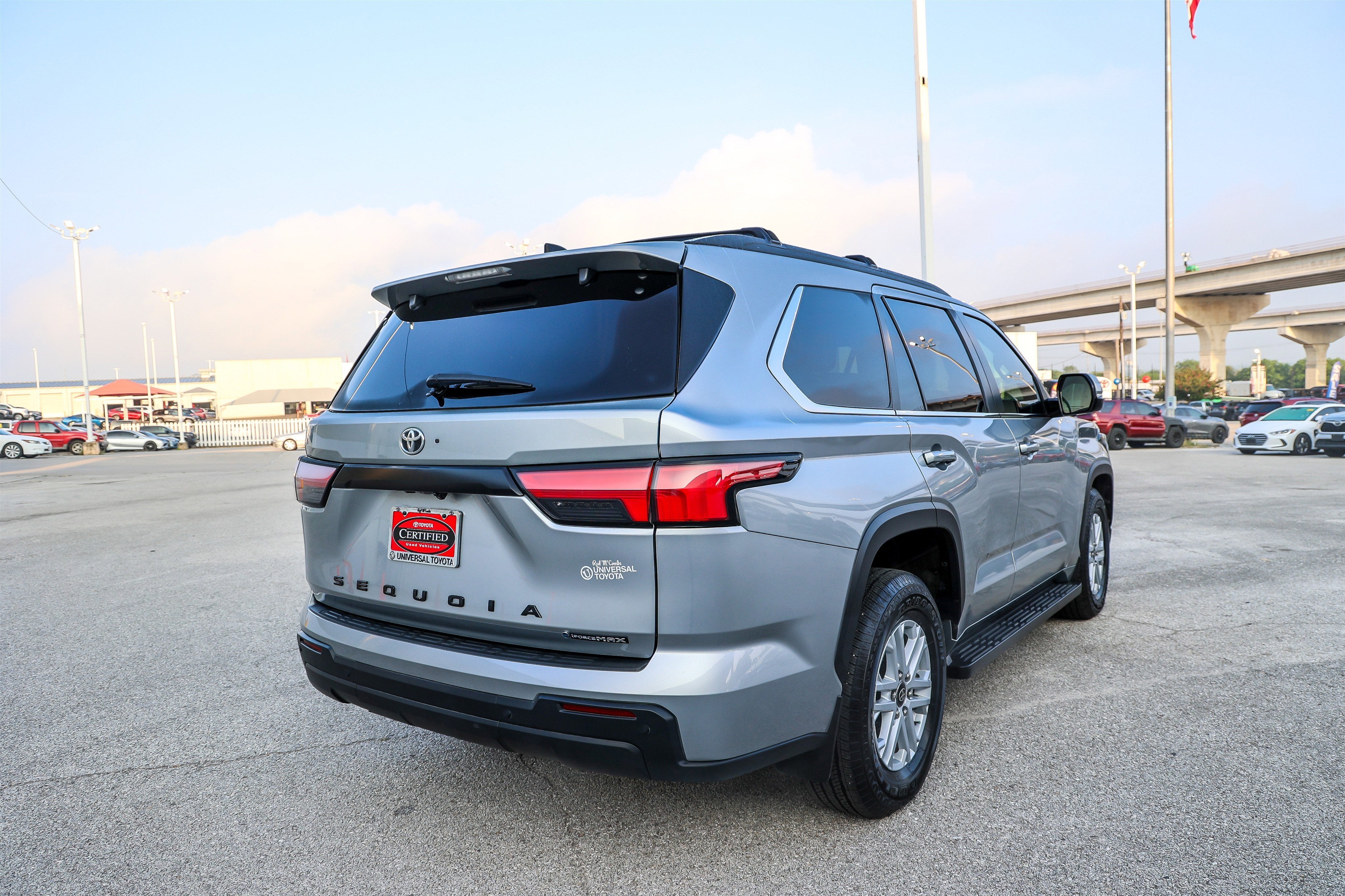 2025 Toyota Sequoia SR5