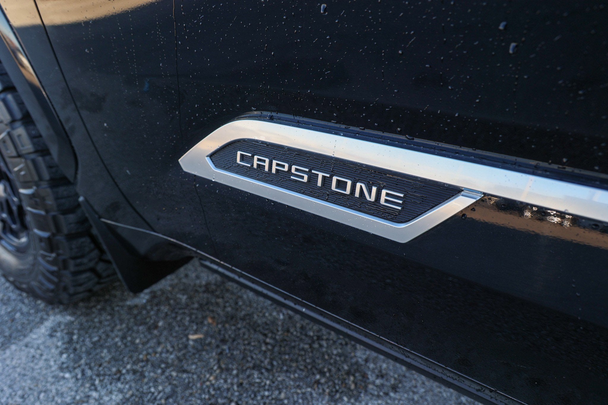 2023 Toyota SEQUOIA 4WD Capstone