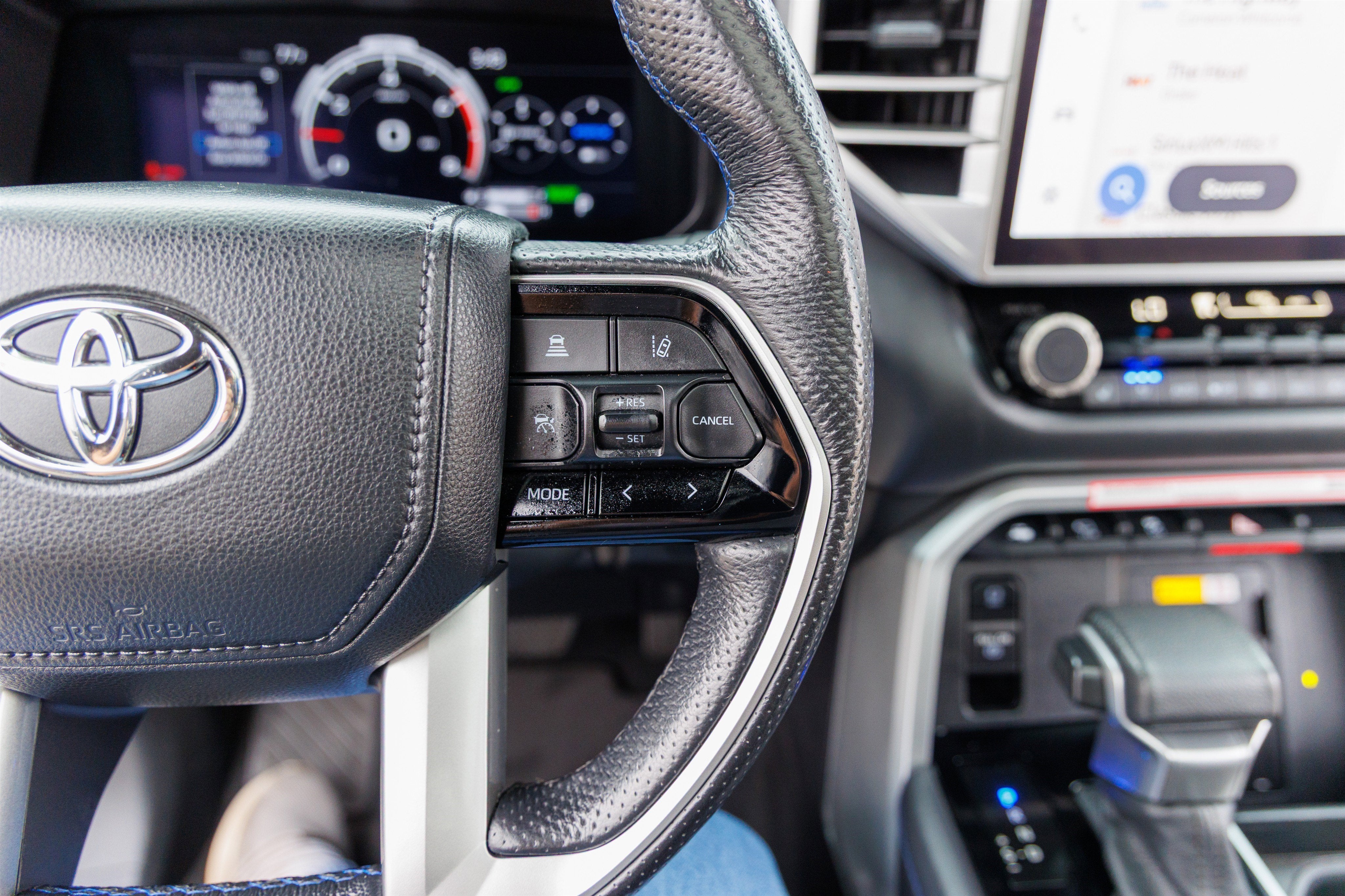 2024 Toyota SEQUOIA 4WD Platinum