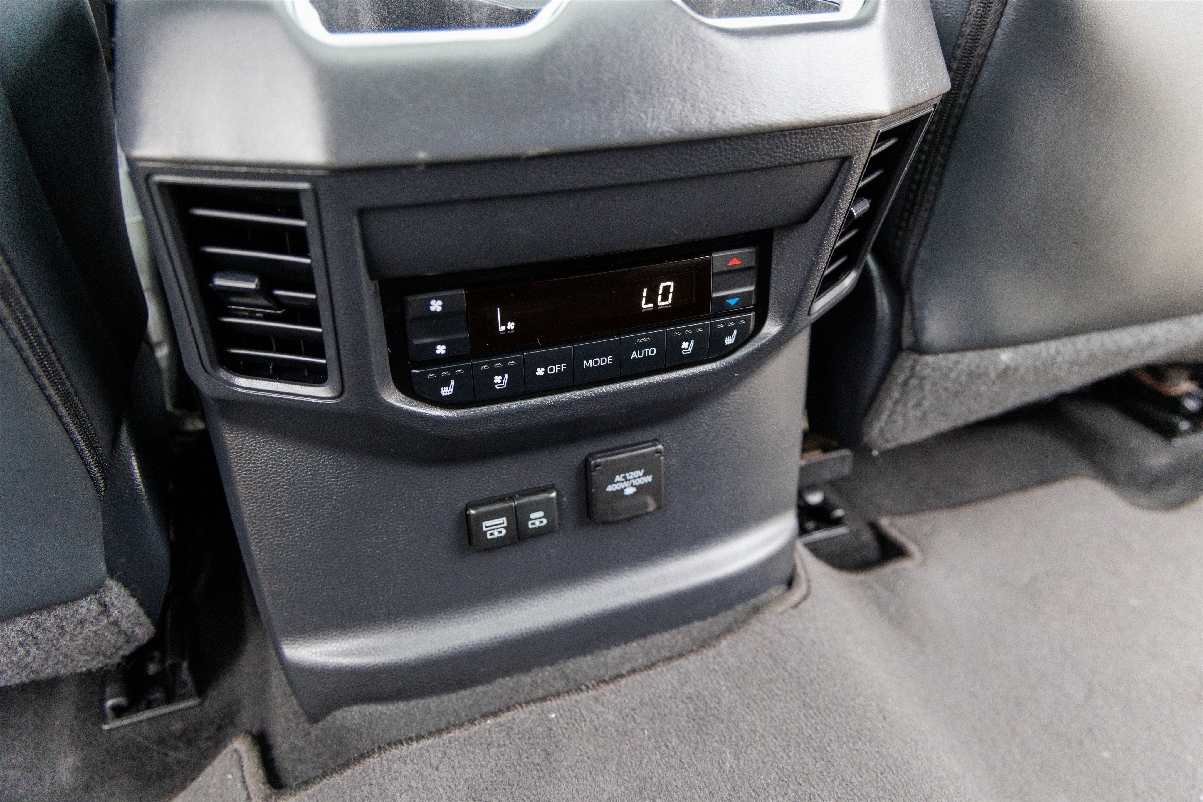 2024 Toyota SEQUOIA 4WD Platinum