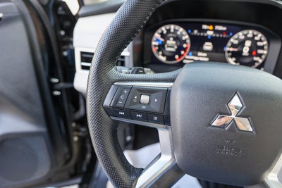 2024 Mitsubishi Outlander SEL Black Edition