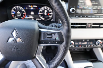 2024 Mitsubishi Outlander SEL Black Edition