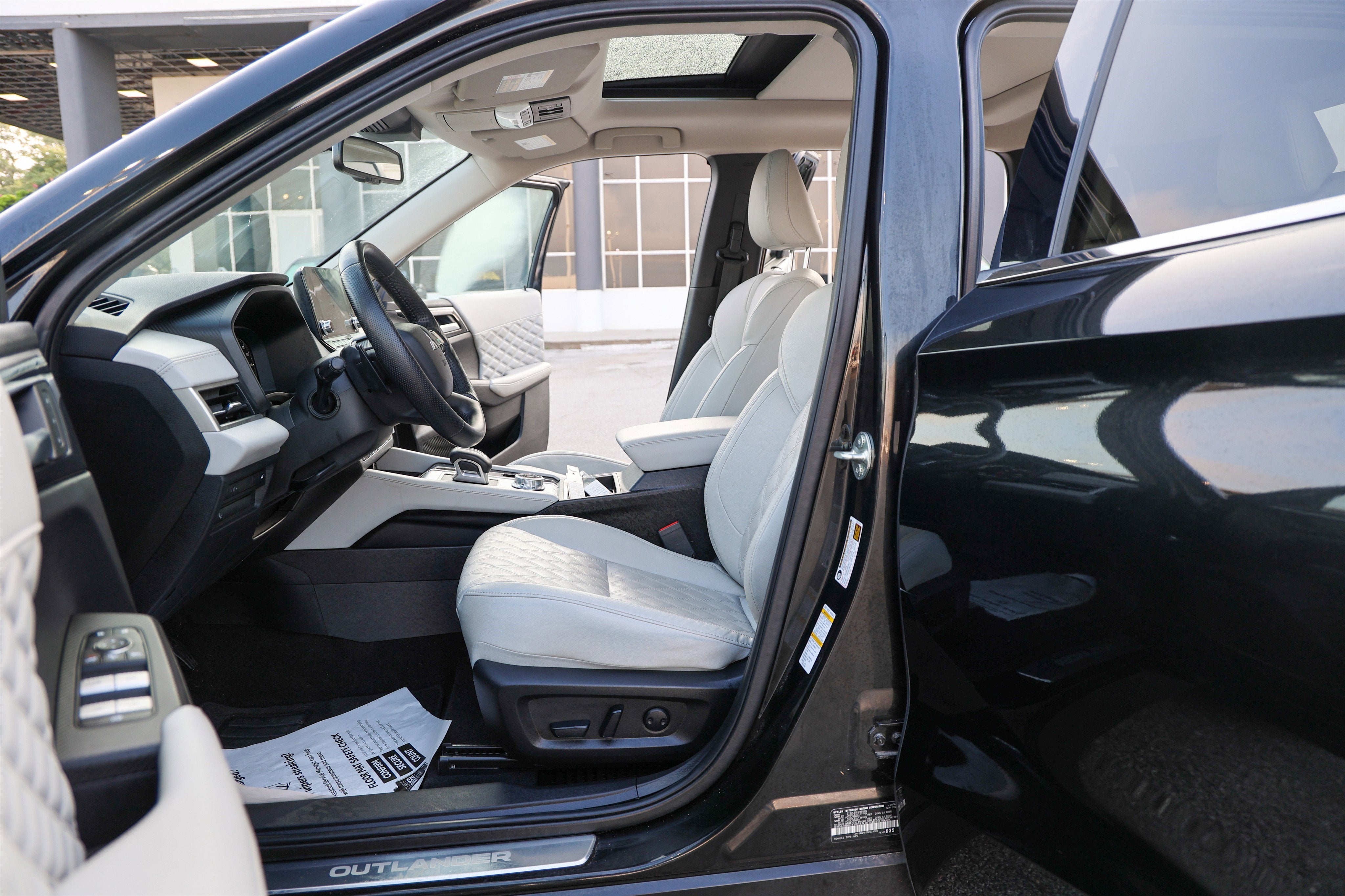 2024 Mitsubishi Outlander SEL Black Edition