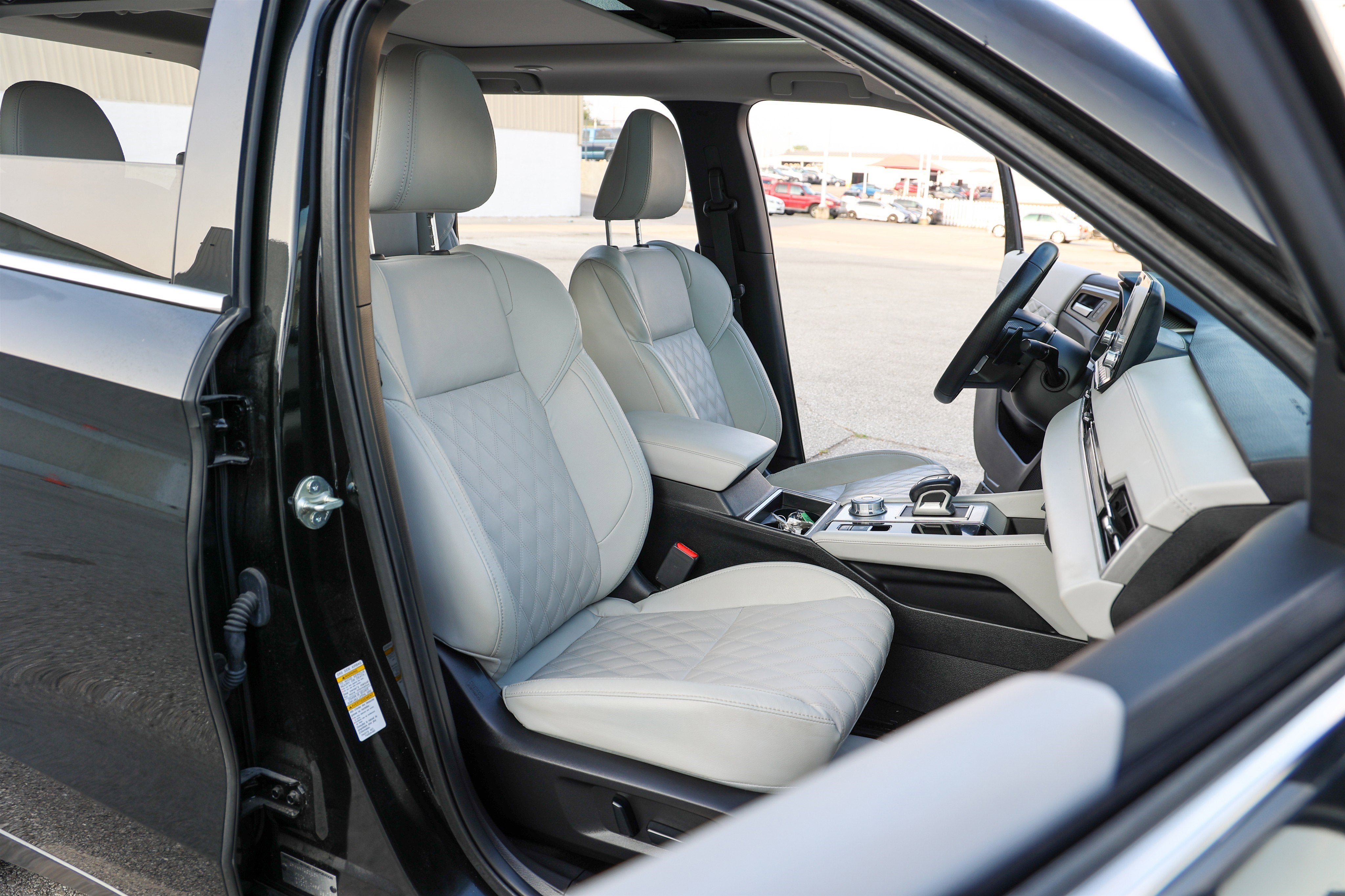 2024 Mitsubishi Outlander SEL Black Edition