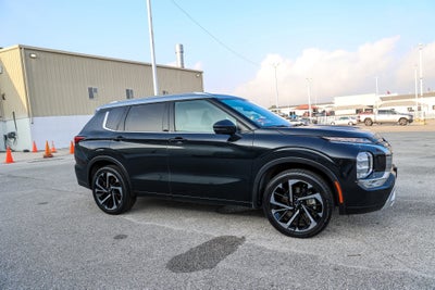 2024 Mitsubishi Outlander SEL Black Edition