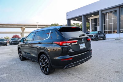 2024 Mitsubishi Outlander SEL Black Edition