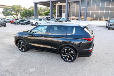 2024 Mitsubishi Outlander SEL Black Edition