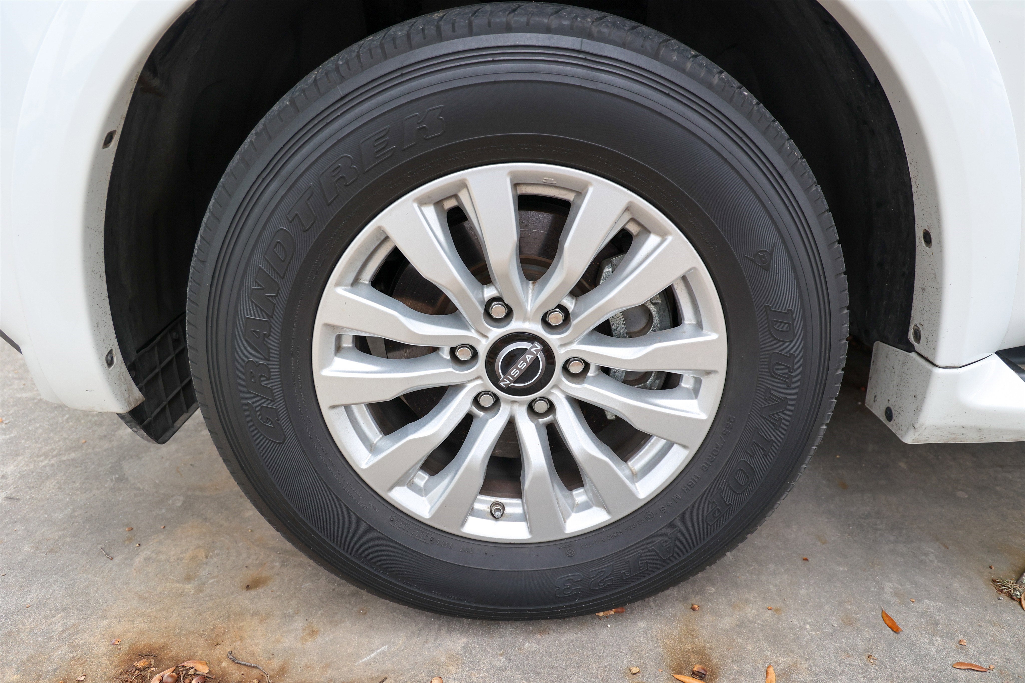 2023 Nissan Armada SV