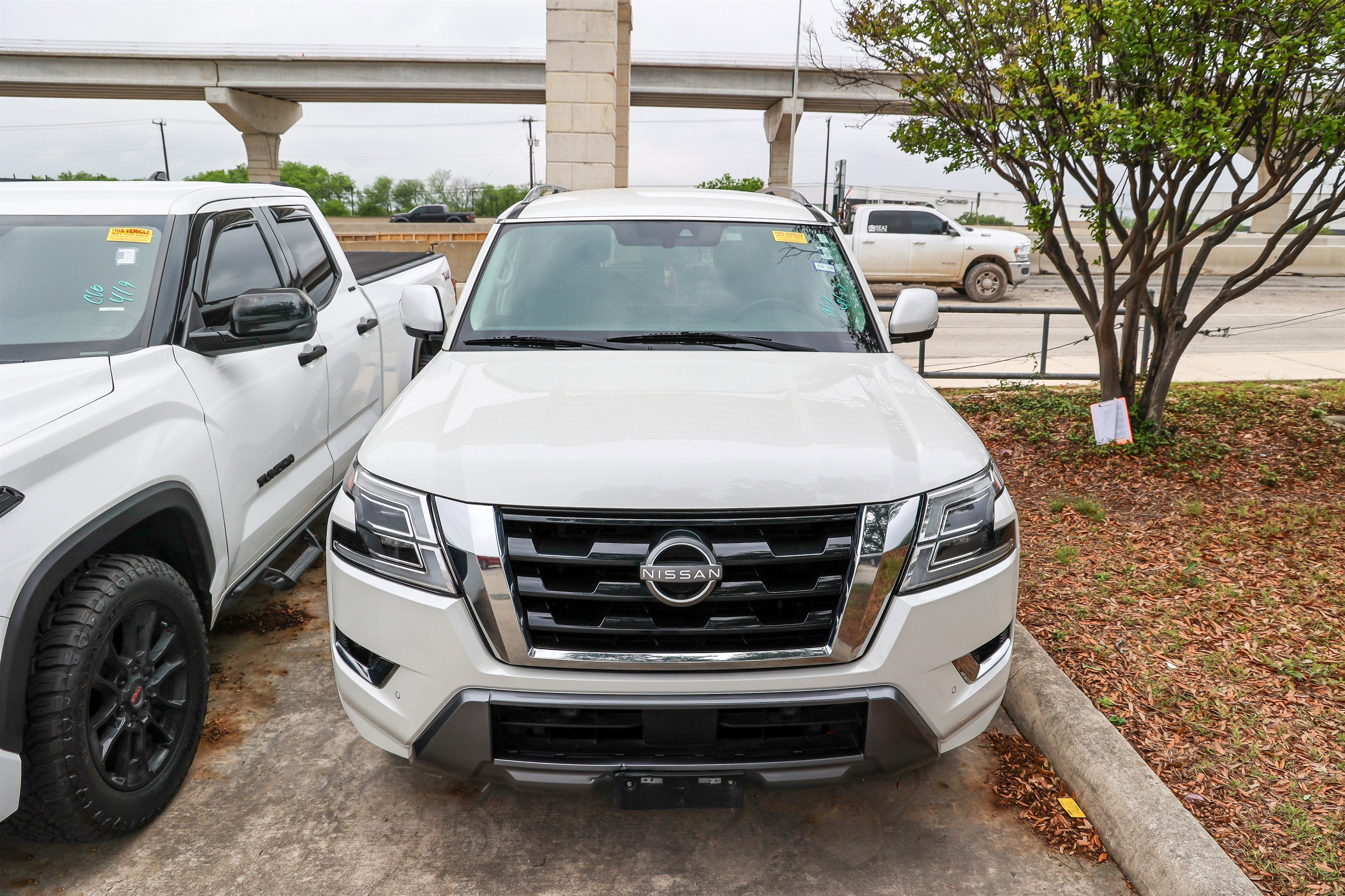 2023 Nissan Armada SV