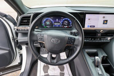 2023 Toyota Toyota Crown XLE Limited