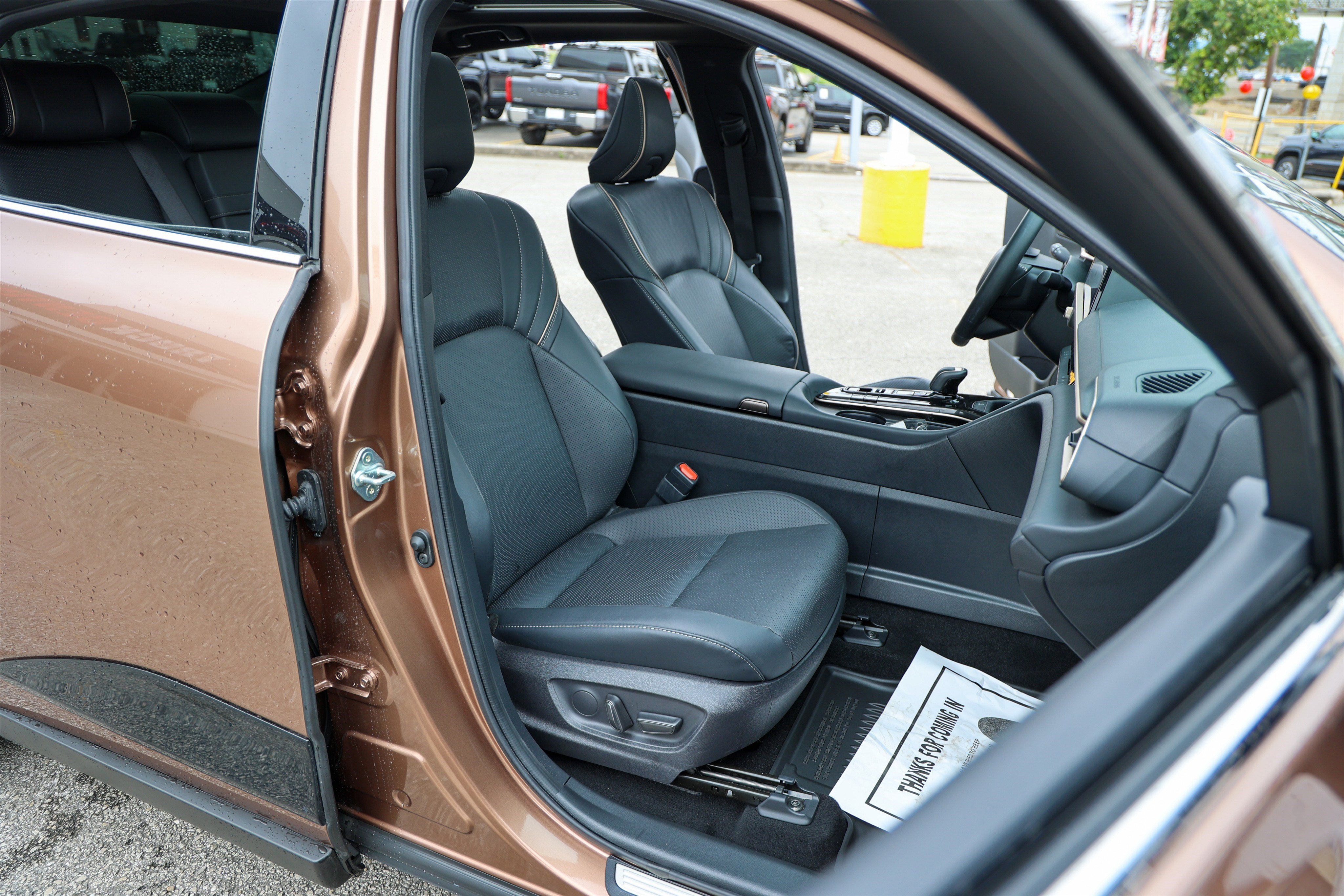 2025 Toyota CROWN Limited