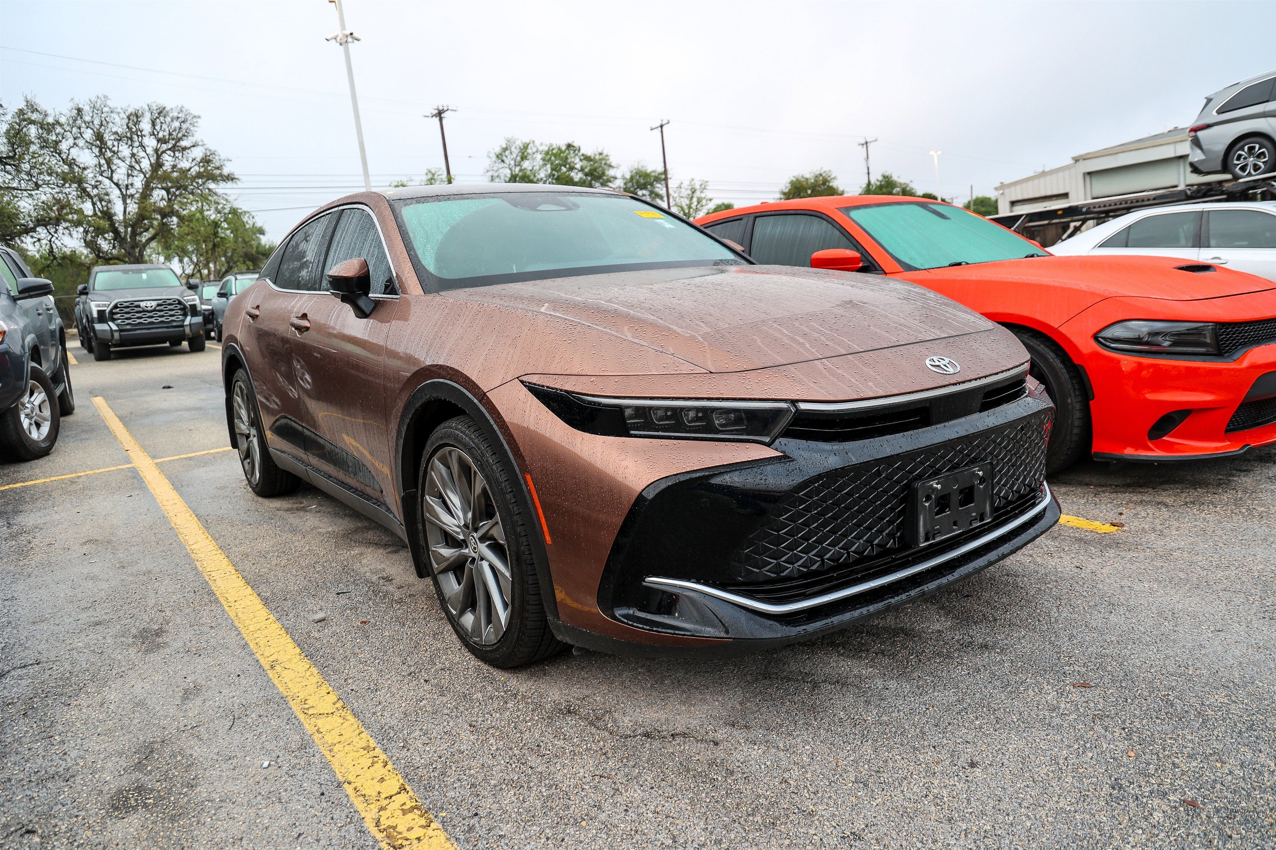 2025 Toyota CROWN Limited