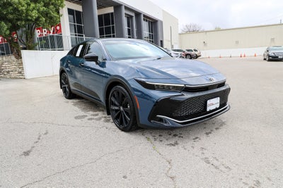 2025 Toyota CROWN Nightshade