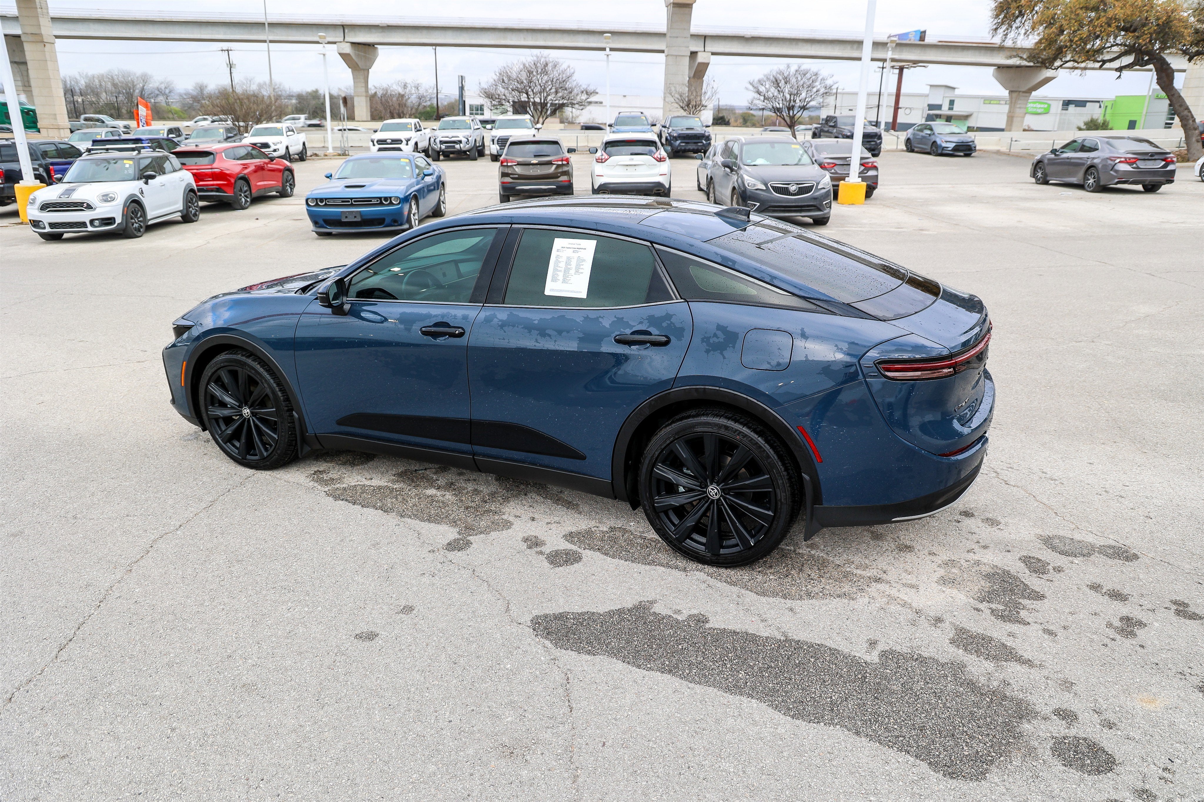 2025 Toyota CROWN Nightshade