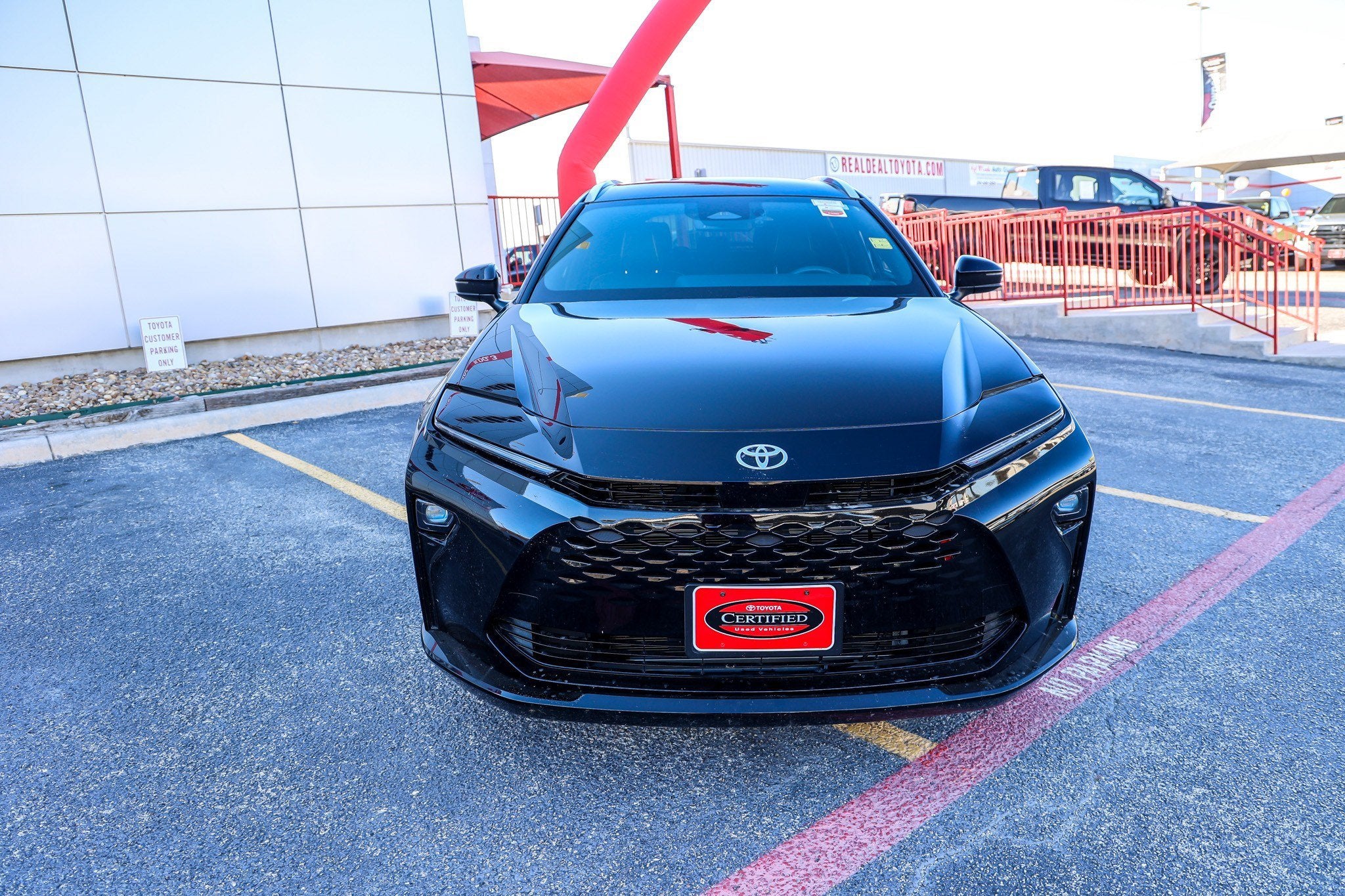 2025 Toyota Toyota Crown Signia XLE