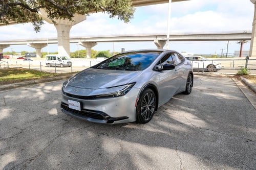 2025 Toyota Prius XLE