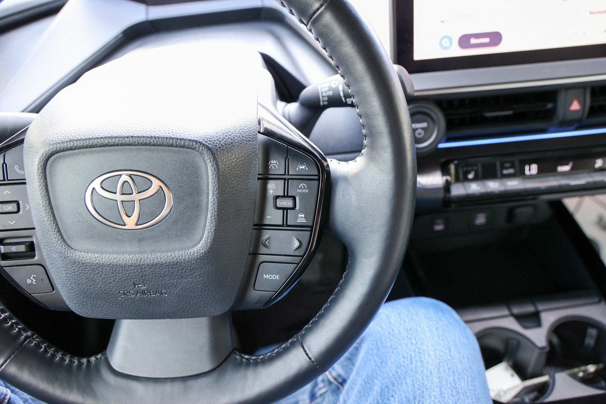 2025 Toyota Prius XLE