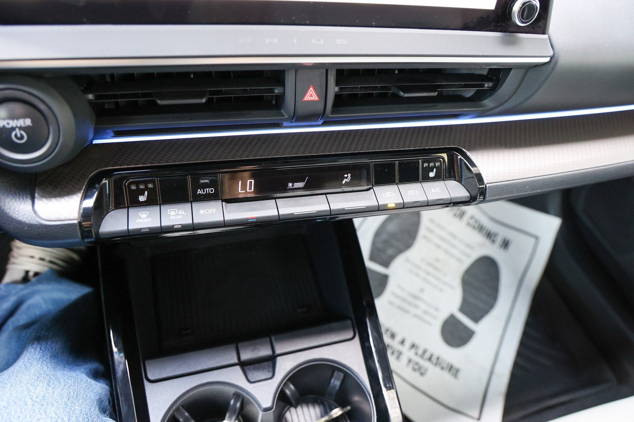 2025 Toyota Prius XLE