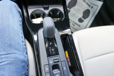 2025 Toyota Prius XLE