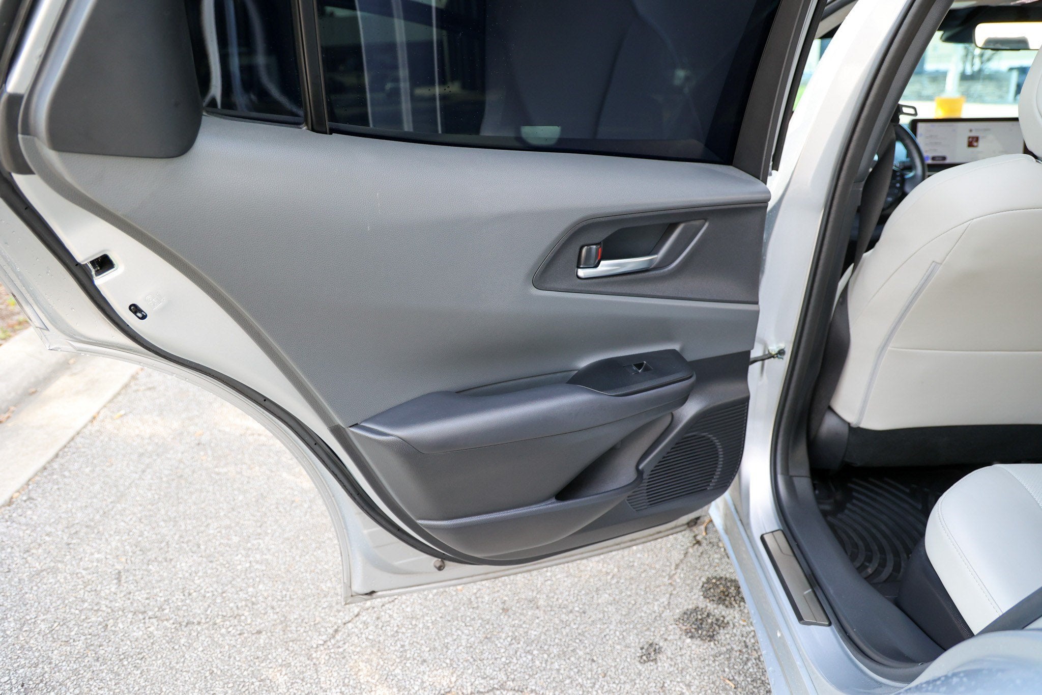 2025 Toyota Prius XLE