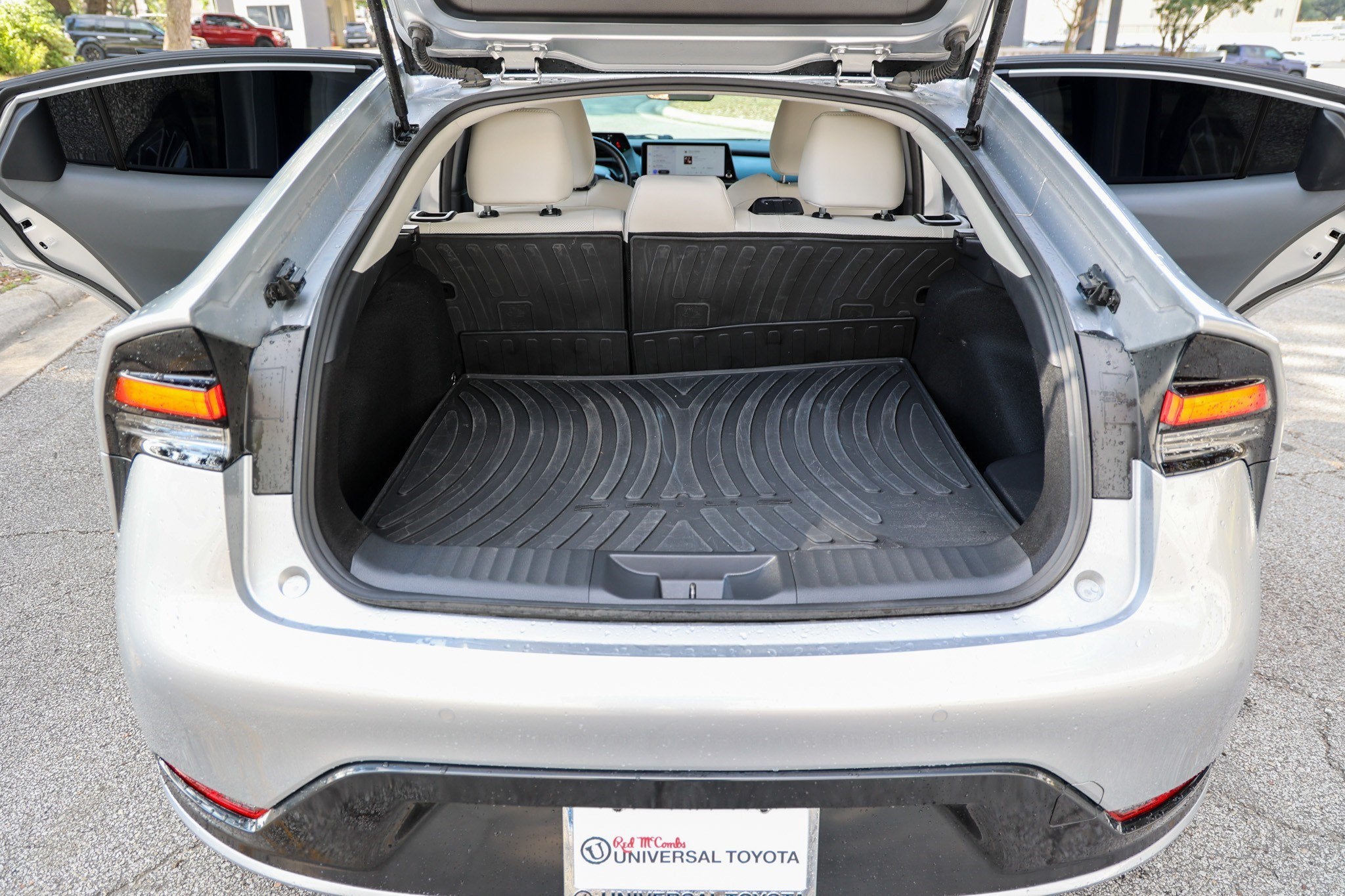 2025 Toyota Prius XLE