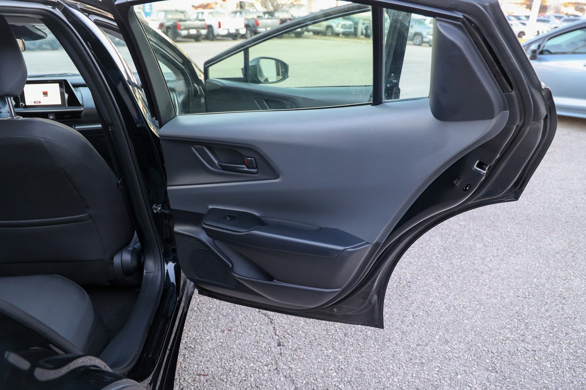 2025 Toyota PRIUS LE