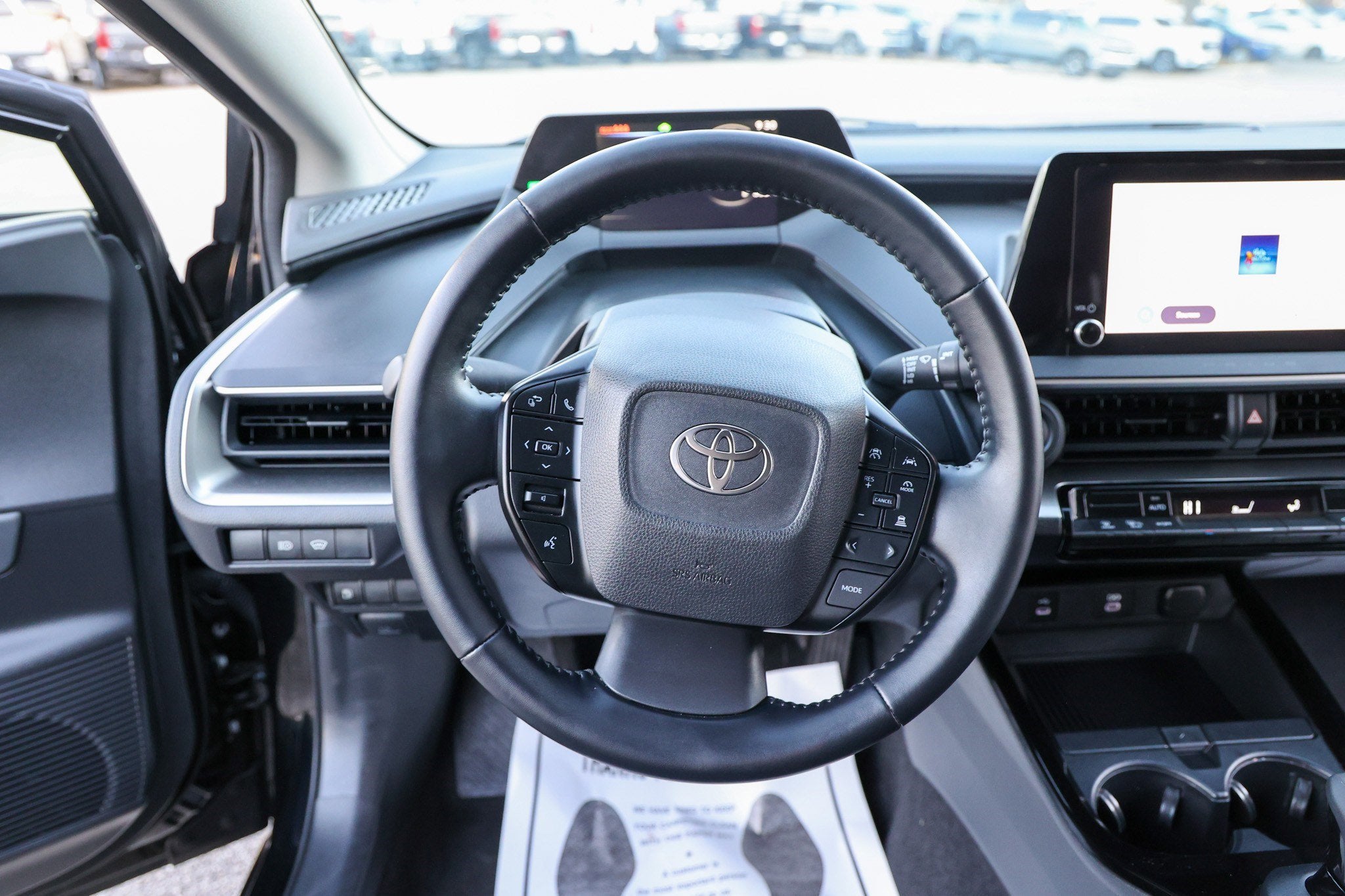 2025 Toyota PRIUS LE