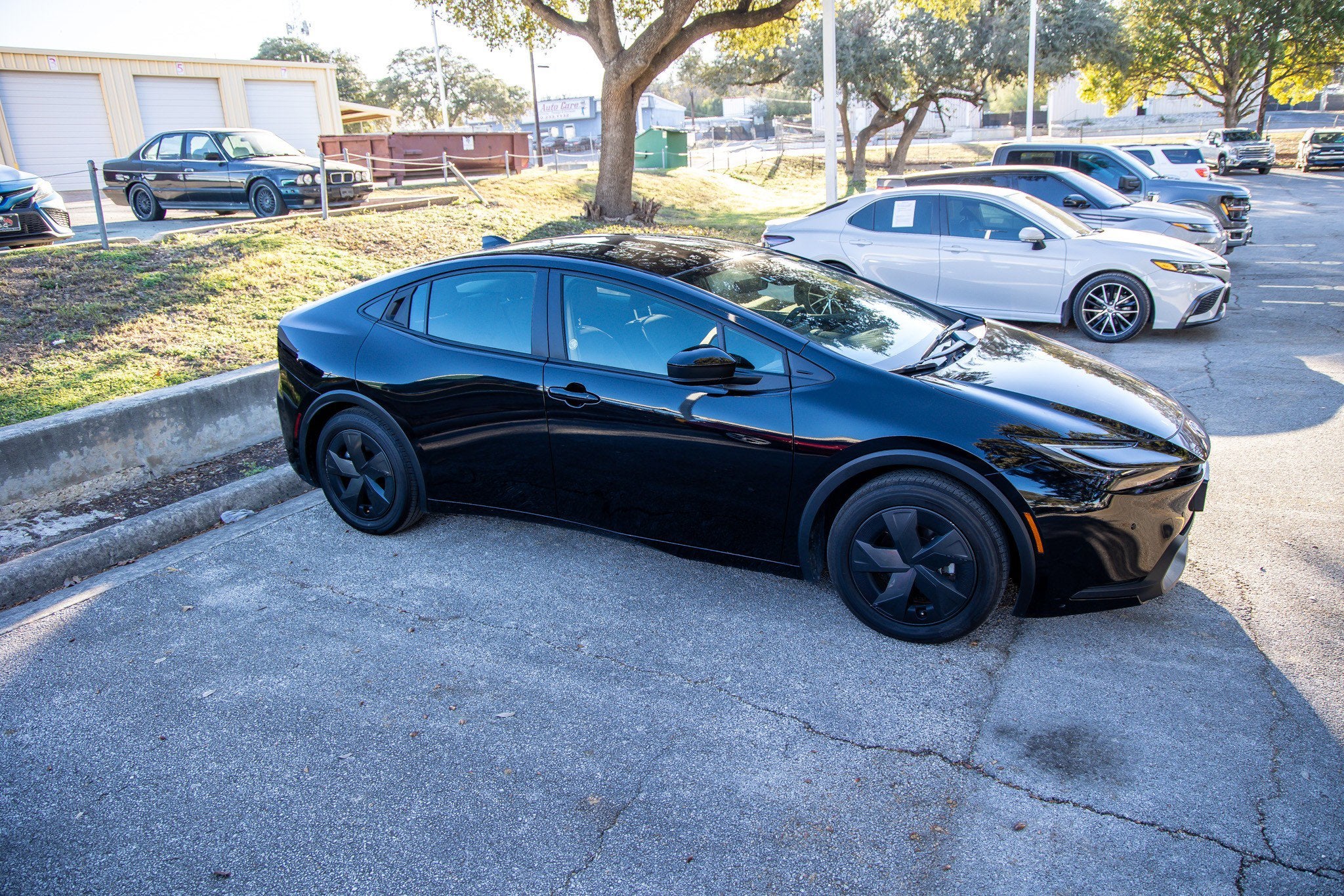 2025 Toyota PRIUS LE